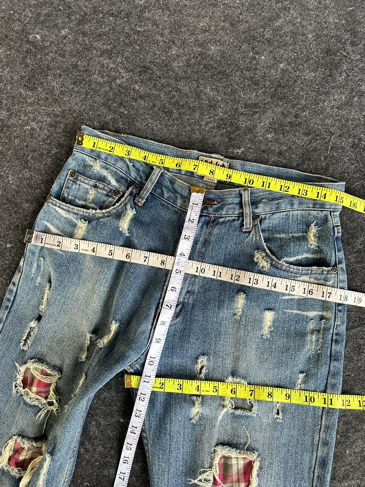 Beauty Beast Vintage Nylaus Japan Patchwork Thrashed Denim 30x33 D331 Size US 30 / EU 46 - 8 Thumbnail