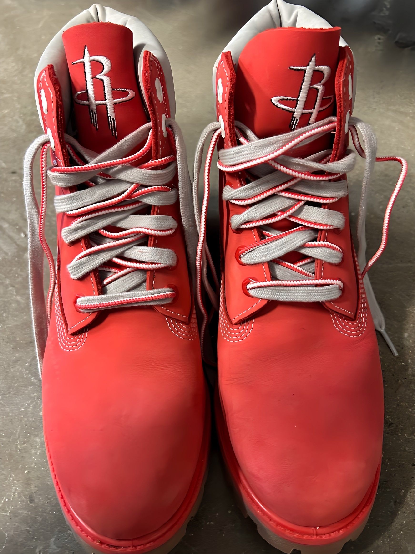 NBA × Timberland Red Timberland Boots x NBA Houston Rockets Collab Size US 9 / EU 42 - 2 Thumbnail