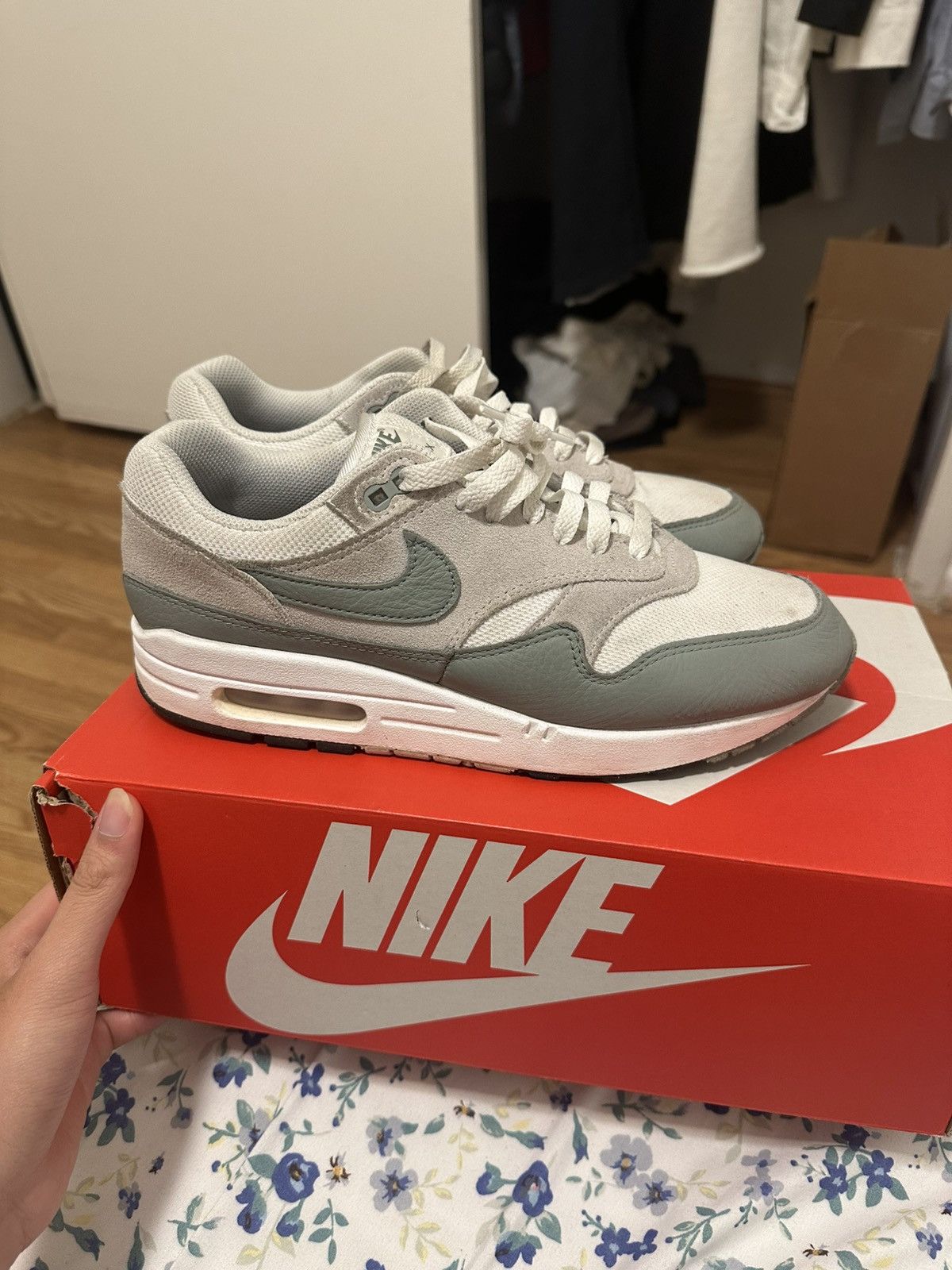 Nike Air max 1 Mica Green Size US 9 / EU 42 - 1 Thumbnail