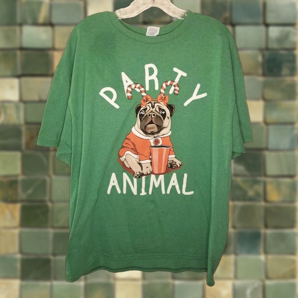 Vintage VINTAGE Party Animal Mens Green Christmas Pug Graphic T-Shirt XL Men Size US XL / EU 56 / 4 - 1 Thumbnail