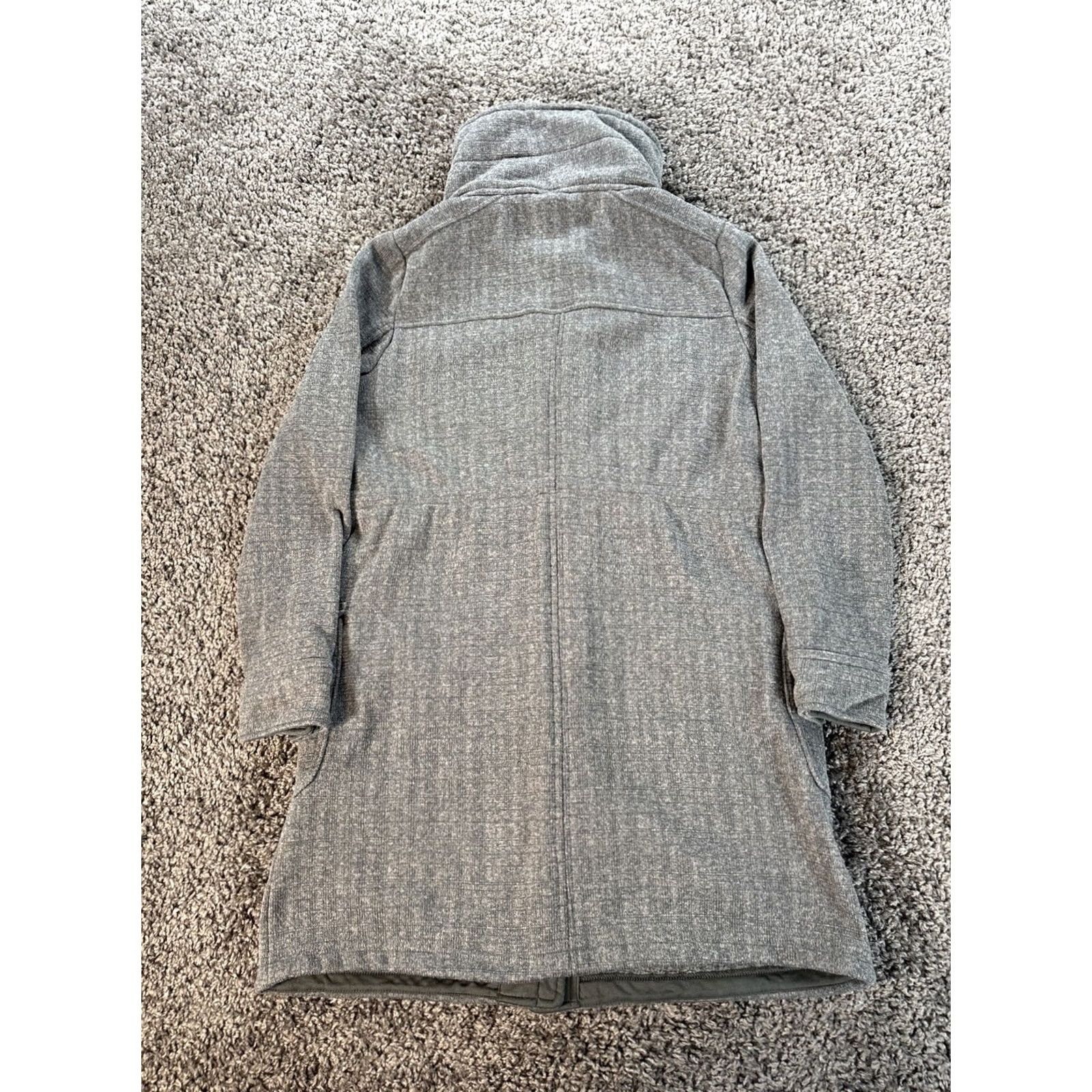 Patagonia Patagonia Better Sweater Coat Womens Small Gray Fleece Thigh Length Coat Zip Long Sleeve Size S / US 4 / IT 40 - 5 Thumbnail