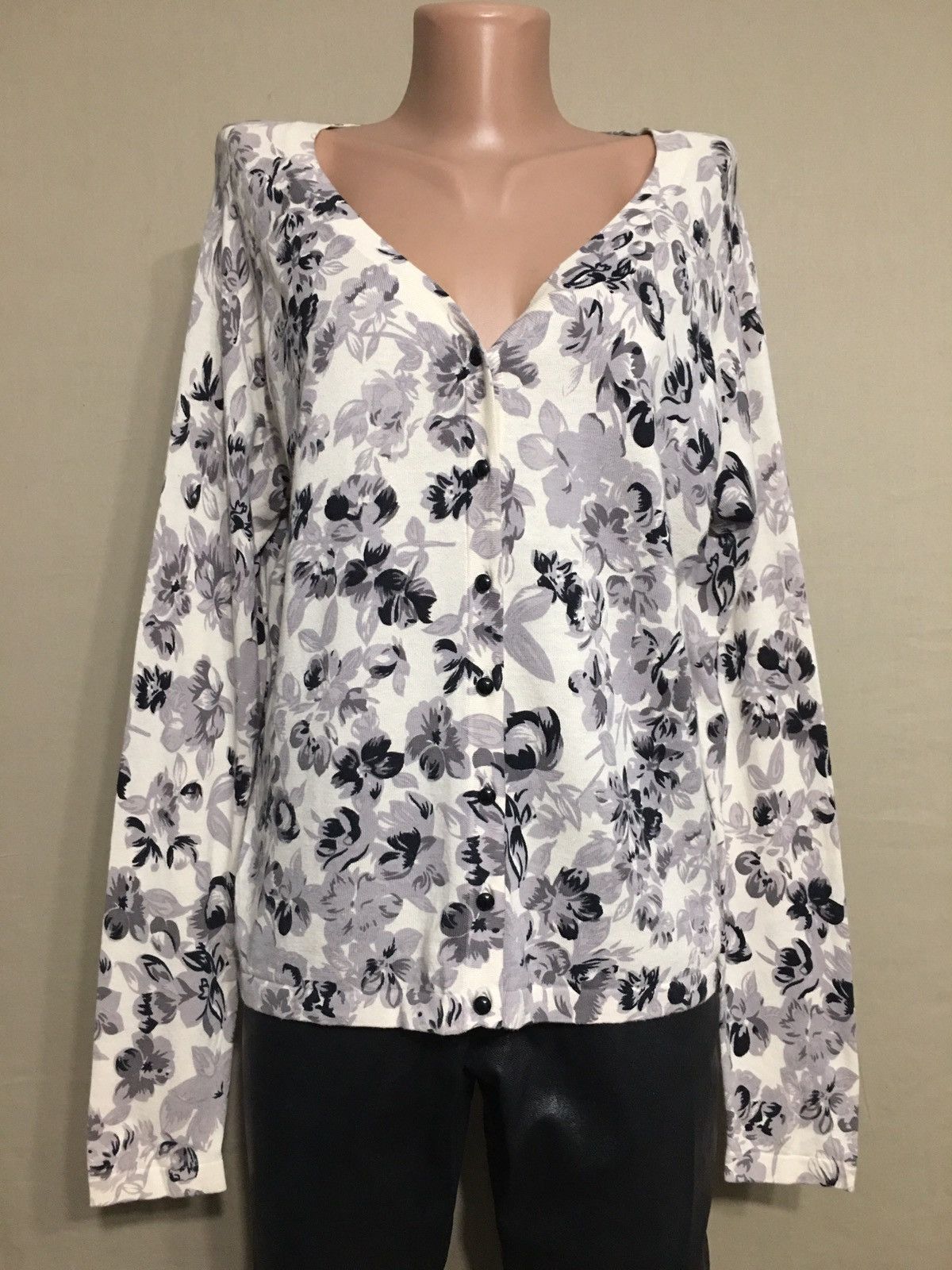 Max Mara × Weekend Max Mara Weekend Max Mara Floral Design Wool Blend Knit Cardigan Size M / US 6-8 / IT 42-44 - 1 Thumbnail
