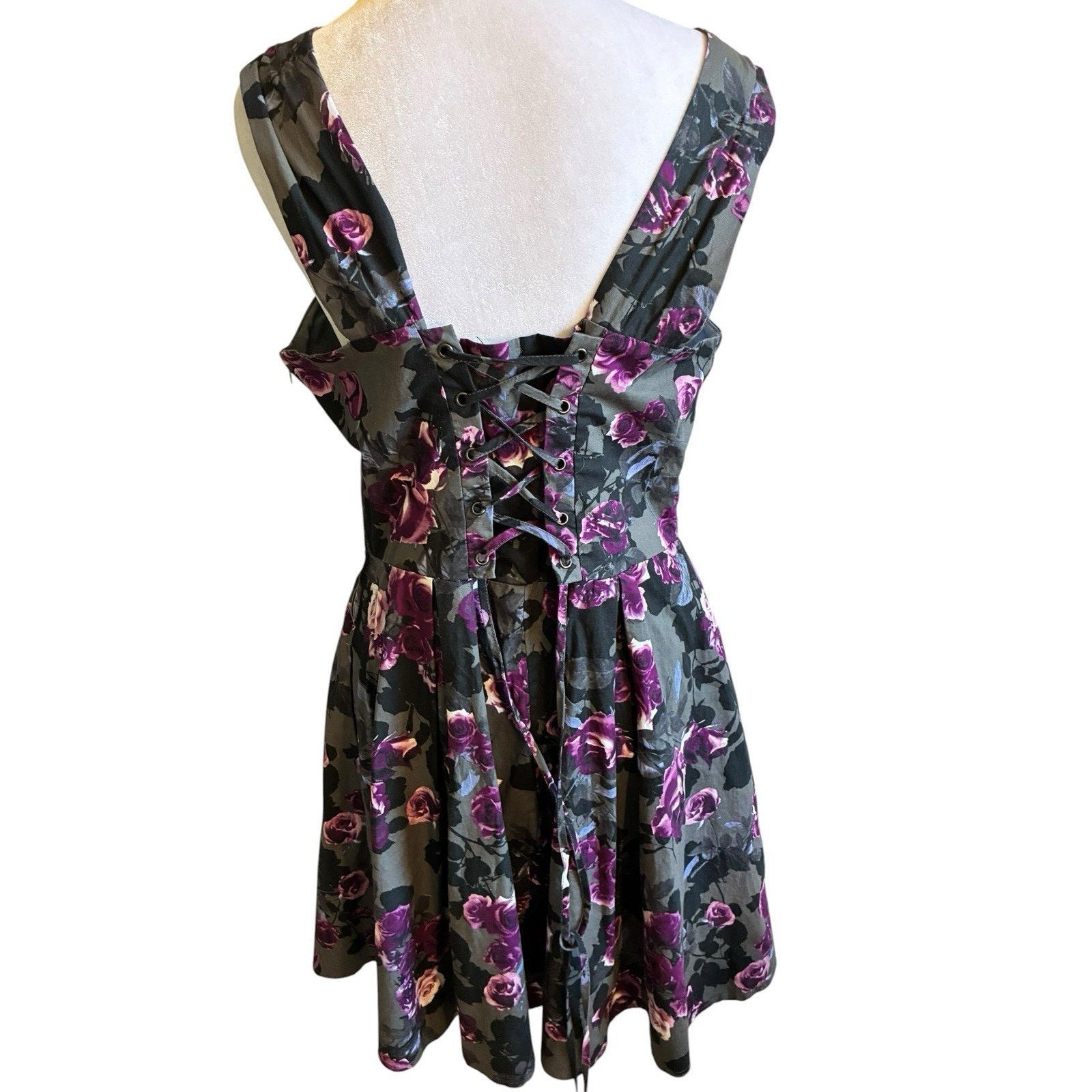 Hot Topic Hot Topic Y2K Purple Roses Fit Flare Mini Dress 2XLTie Back Size XXL / US 16-18 / IT 52-54 - 21 Thumbnail