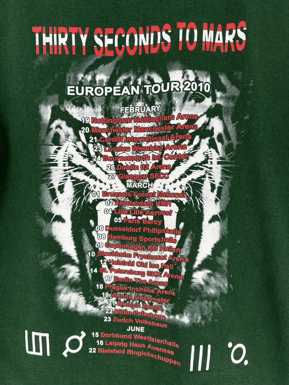 Band Tees Vintage Y2K 30 SECONDS TO MARS Tour T-Shirt 2010 Size US S / EU 44-46 / 1 - 11 Thumbnail
