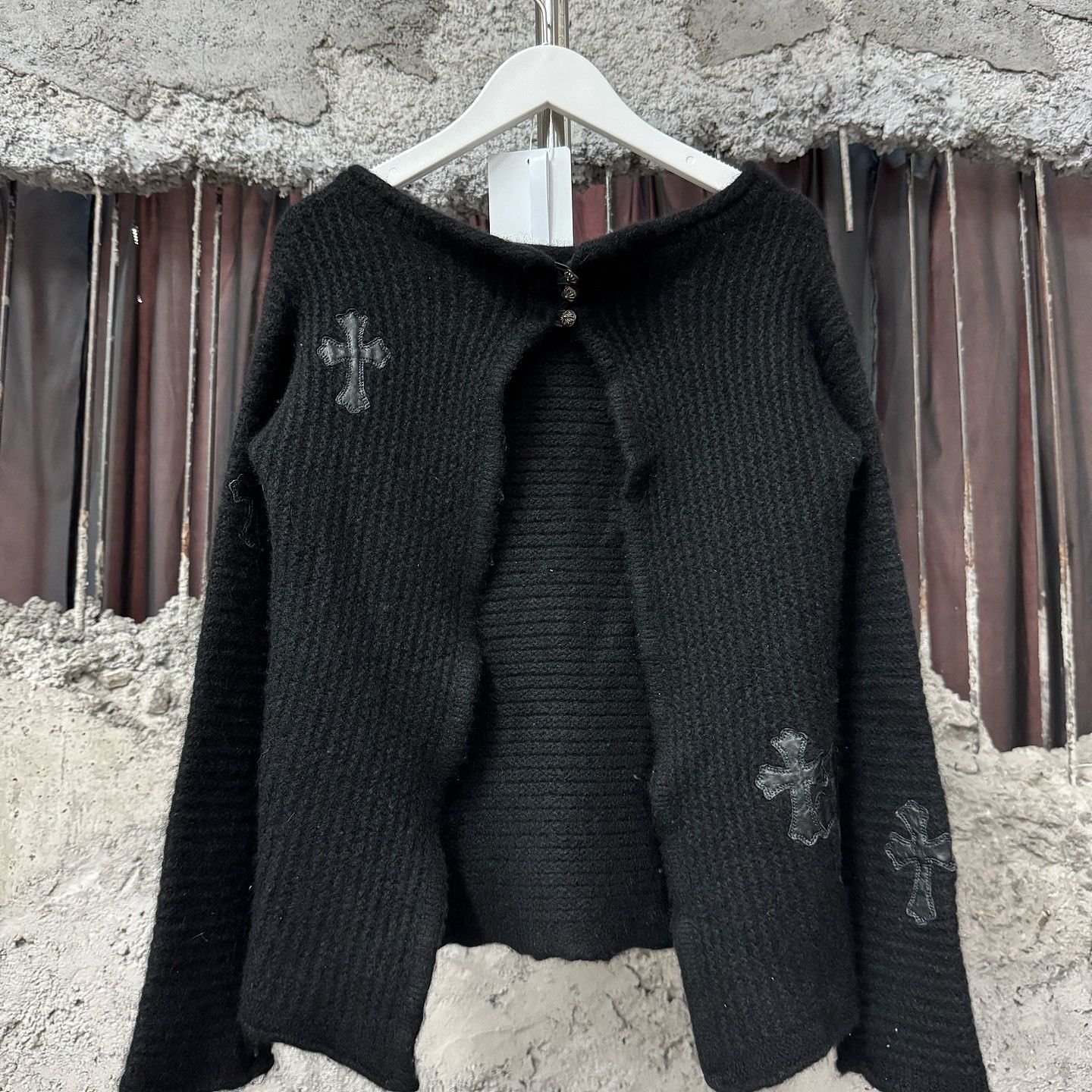 Chrome Hearts Chrome Hearts Leather Cross Cashmere Sweater Size S Size S / US 4 / IT 40 - 1 Thumbnail