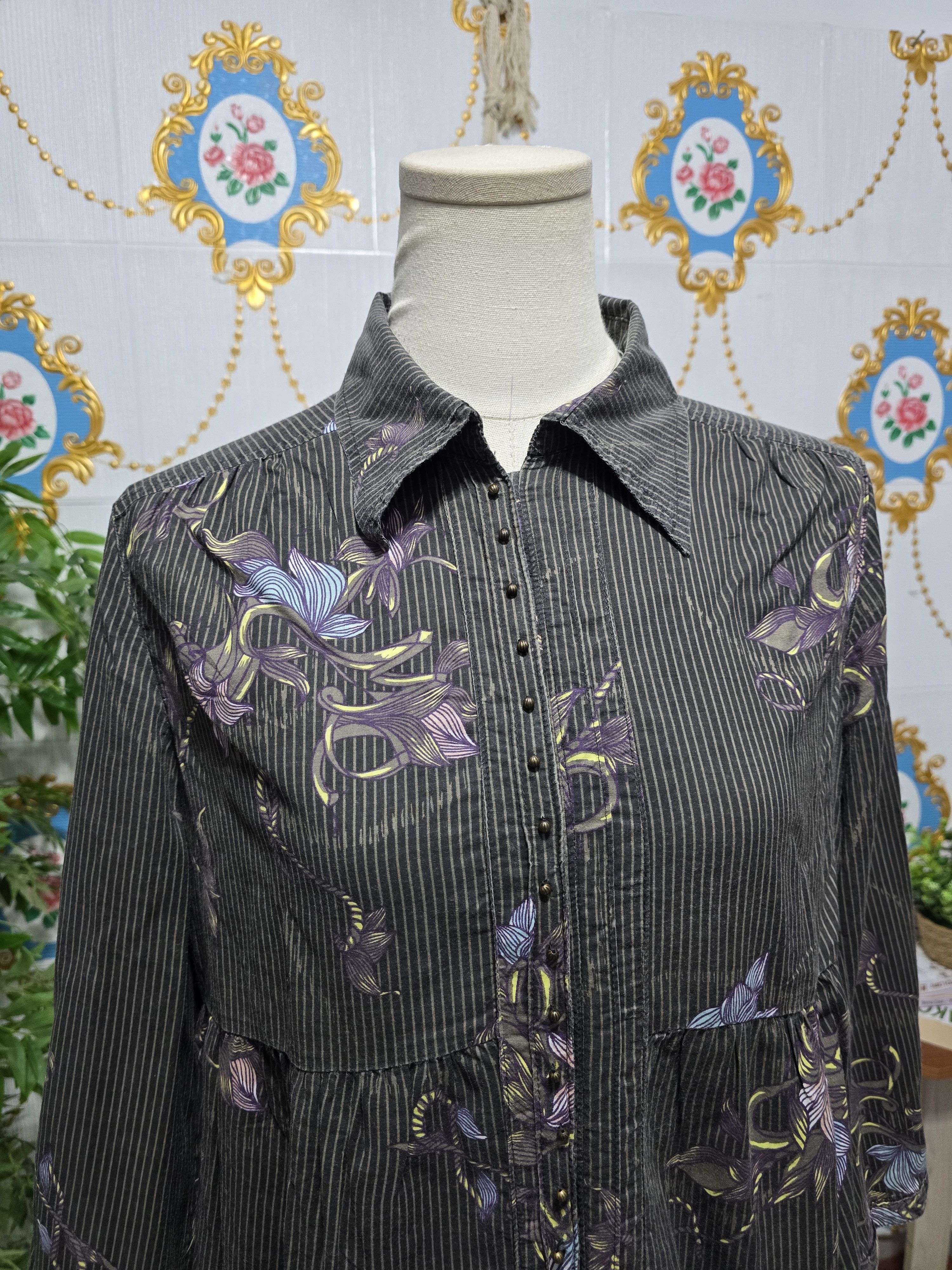 Diesel DIESEL vintage Shirt women xl , in EXCELLENT CONDITION Size XL / US 12-14 / IT 48-50 - 2 Thumbnail