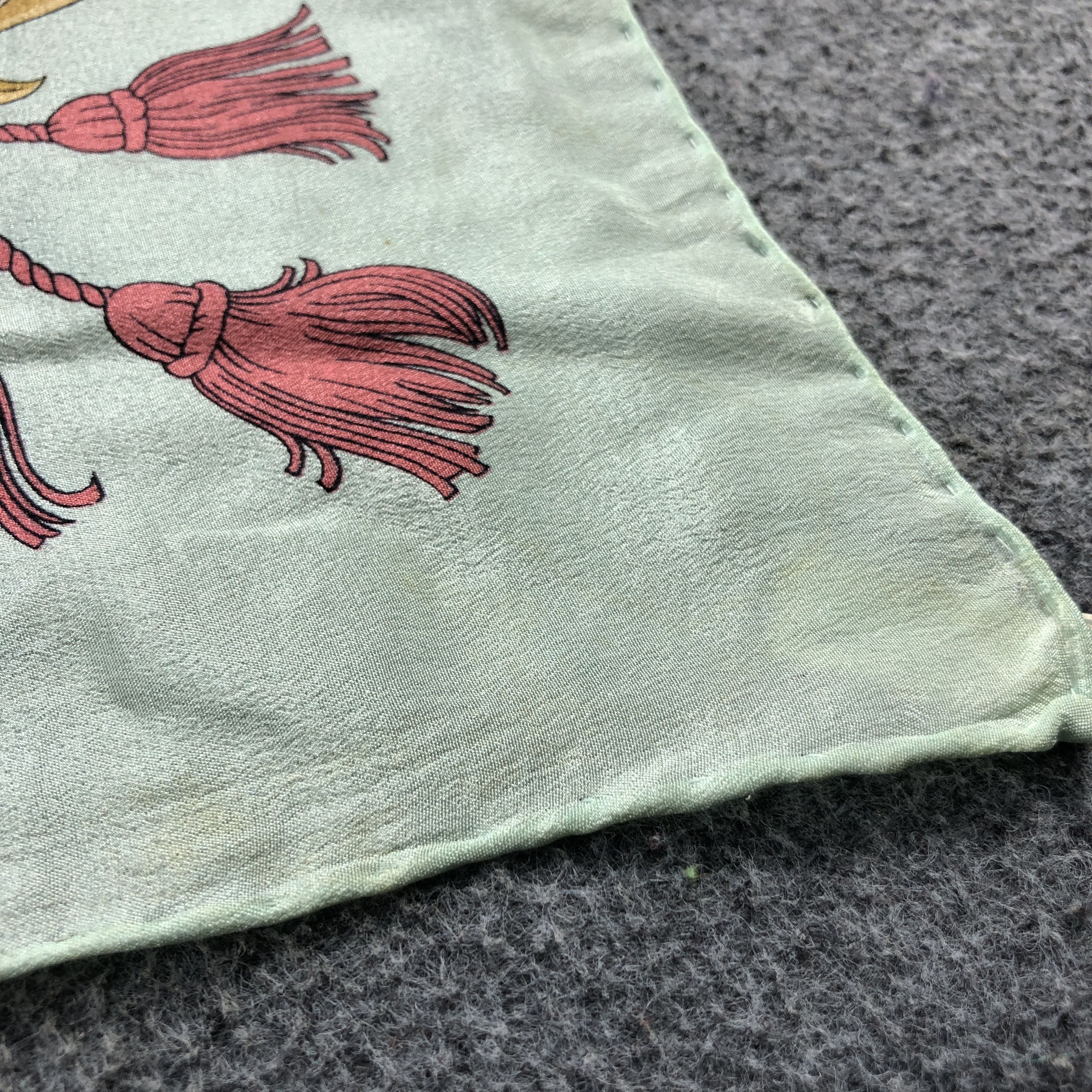 Japanese Brand Luxury Tassels Hand Rolled Silk Scarf M1063 Size ONE SIZE - 6 Thumbnail