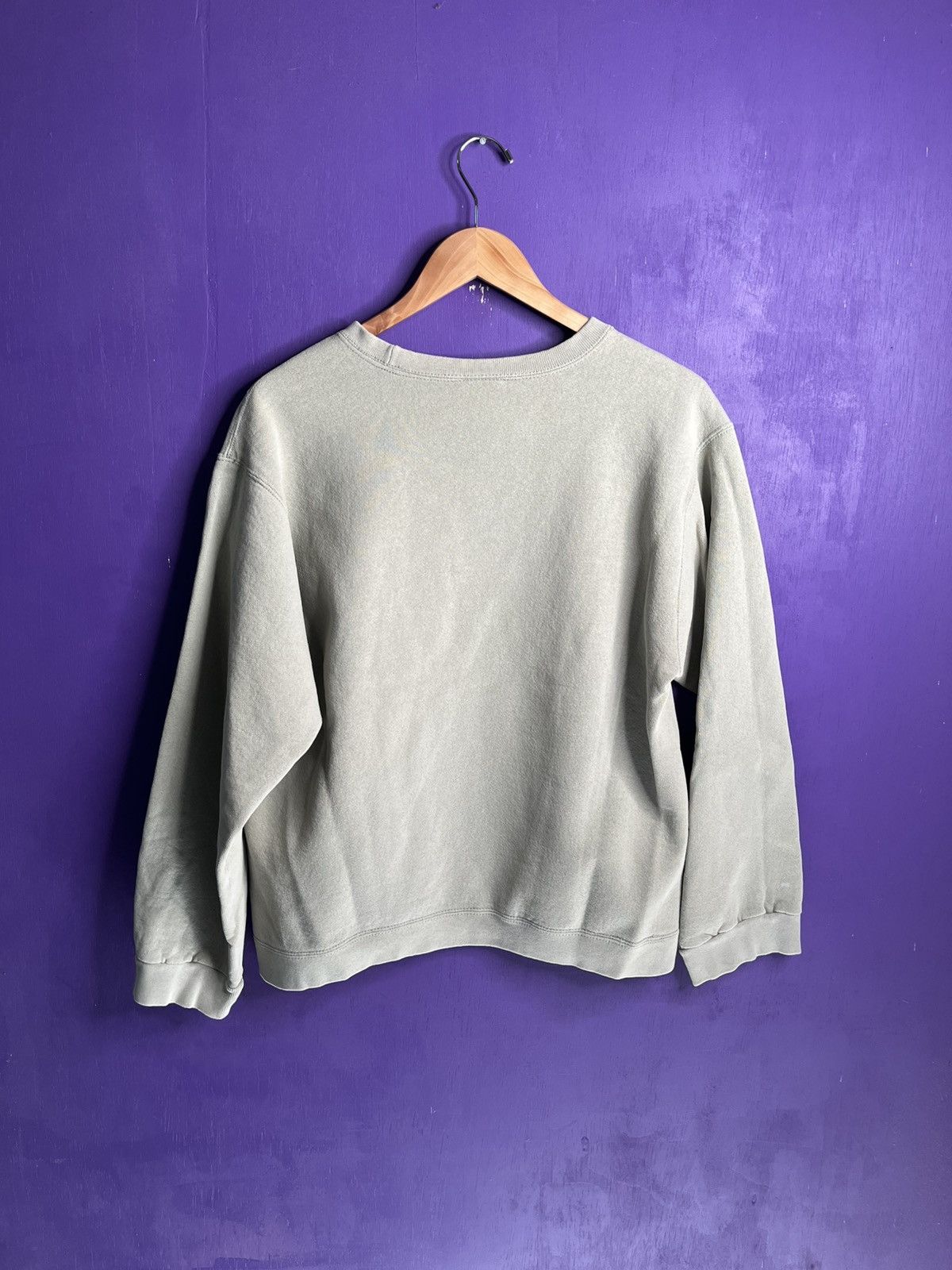 Nike × Vintage Vintage 90s Nike sage green small swoosh crewneck Size US M / EU 48-50 / 2 - 2 Thumbnail
