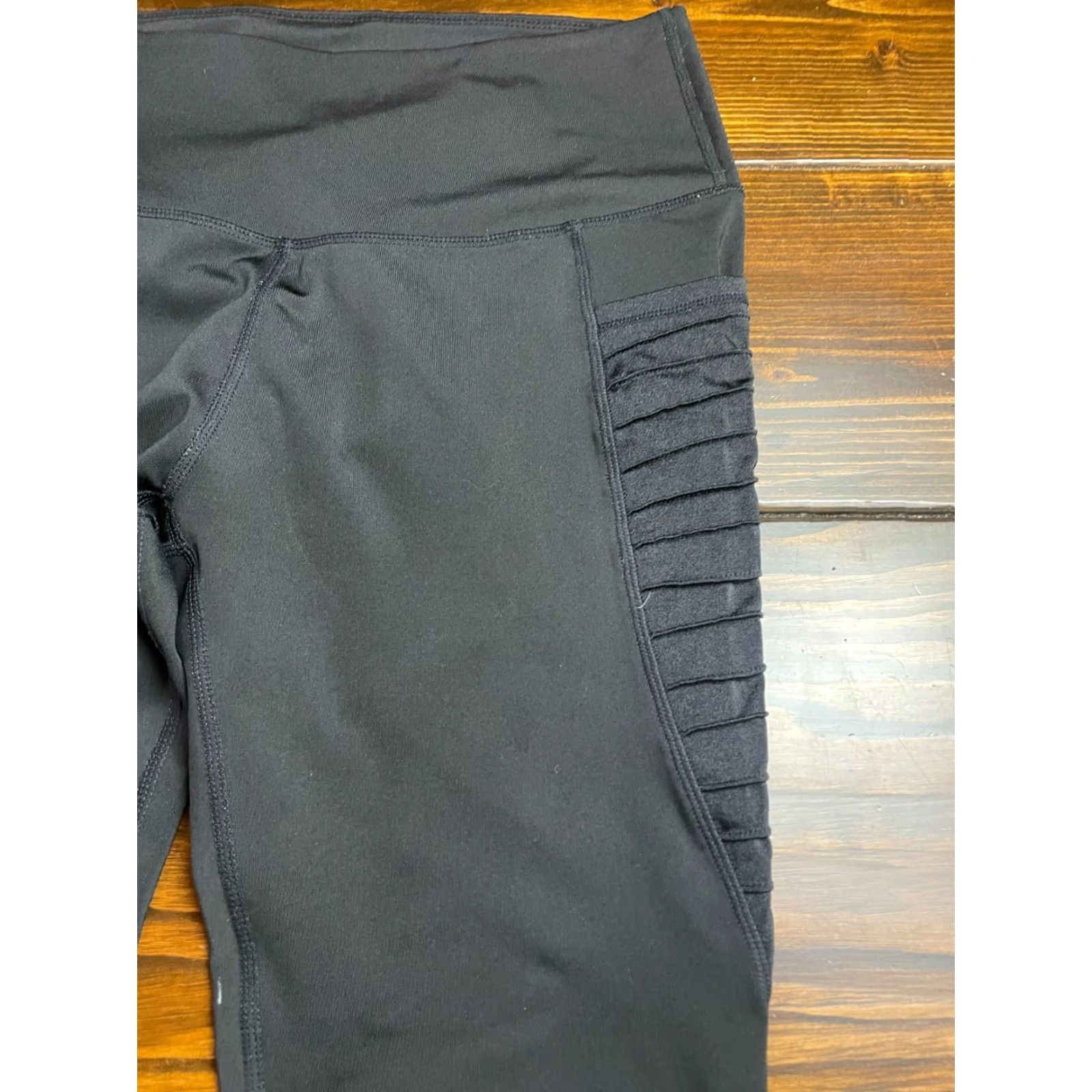 Vintage Legend Pants Women's Large Capri Activewear Pull On Black Size 36" / US 14 / IT 50 - 3 Thumbnail