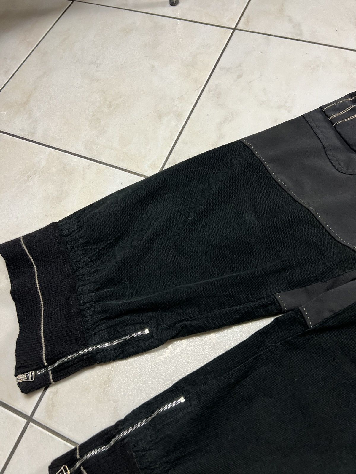 Marithe + Francois Girbaud Marithe + Francois Girbaud nylon y2k cargo pocket zip pants Size 27" / US 4 / IT 40 - 13 Thumbnail