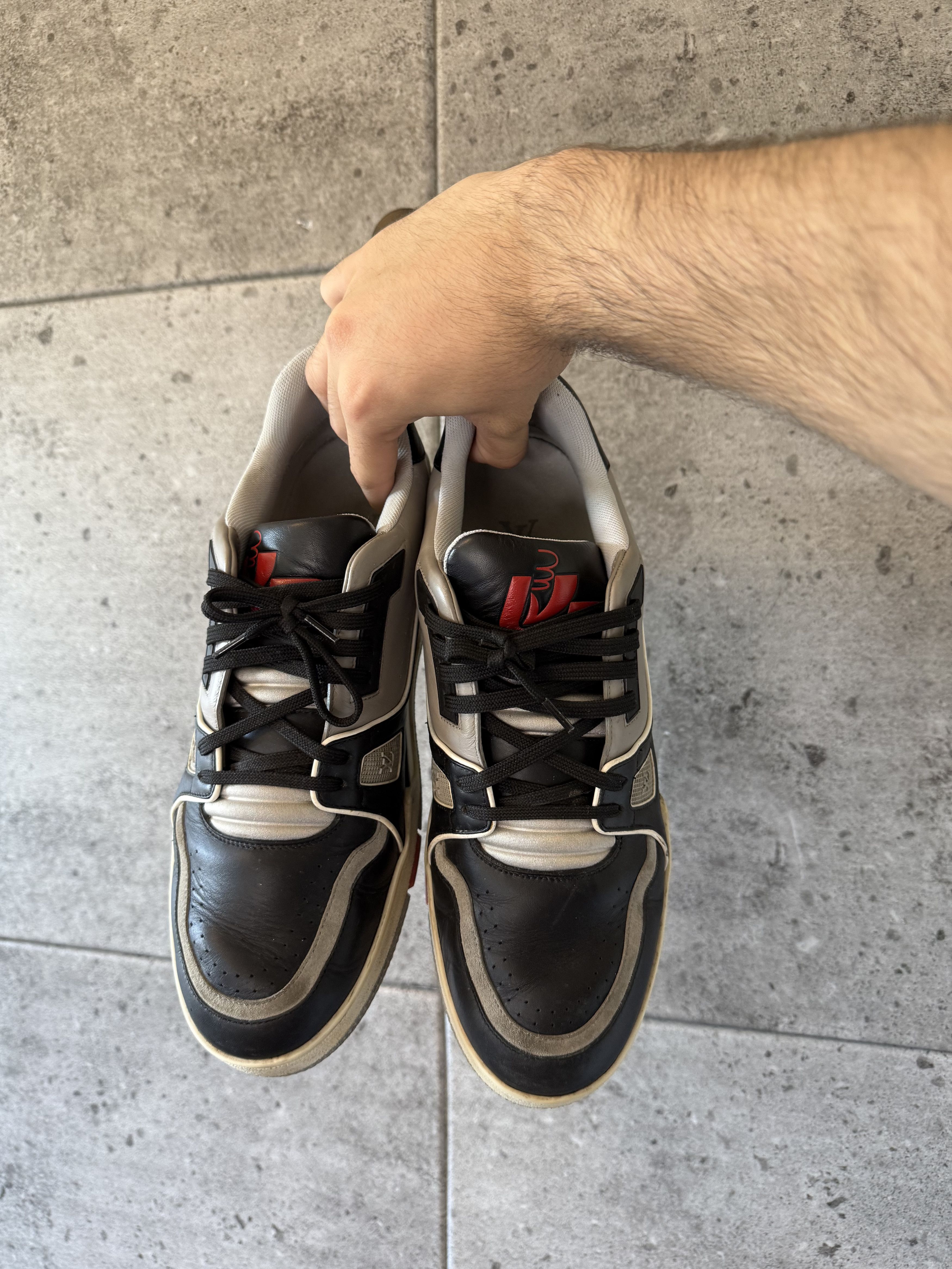 Louis Vuitton × Virgil Abloh Louis Vuitton Virgil abloh og trainer sneakers Size US 9 / EU 42 - 3 Thumbnail
