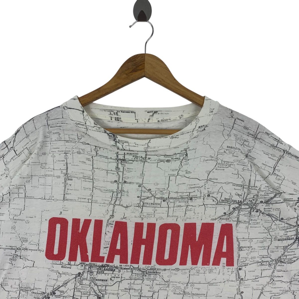 Vintage Vintage 90s OKLAHAMA Full print map vintage tee Size US XXL / EU 58 / 5 - 2 Thumbnail