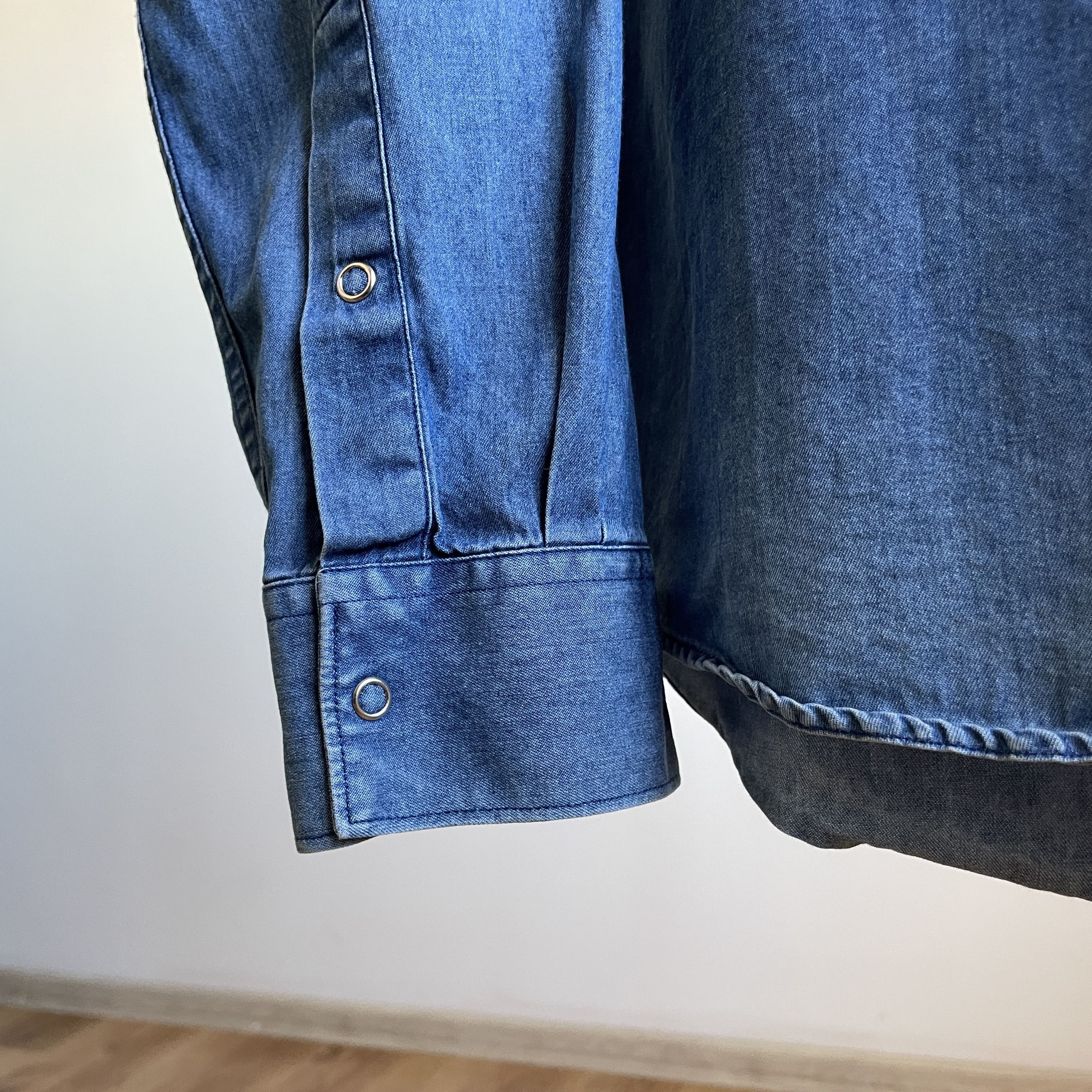 Acne Studios Acne Studios A/W 2010 Classic Slim Denim Shirt Size EUR 50 Size US M / EU 48-50 / 2 - 7 Thumbnail