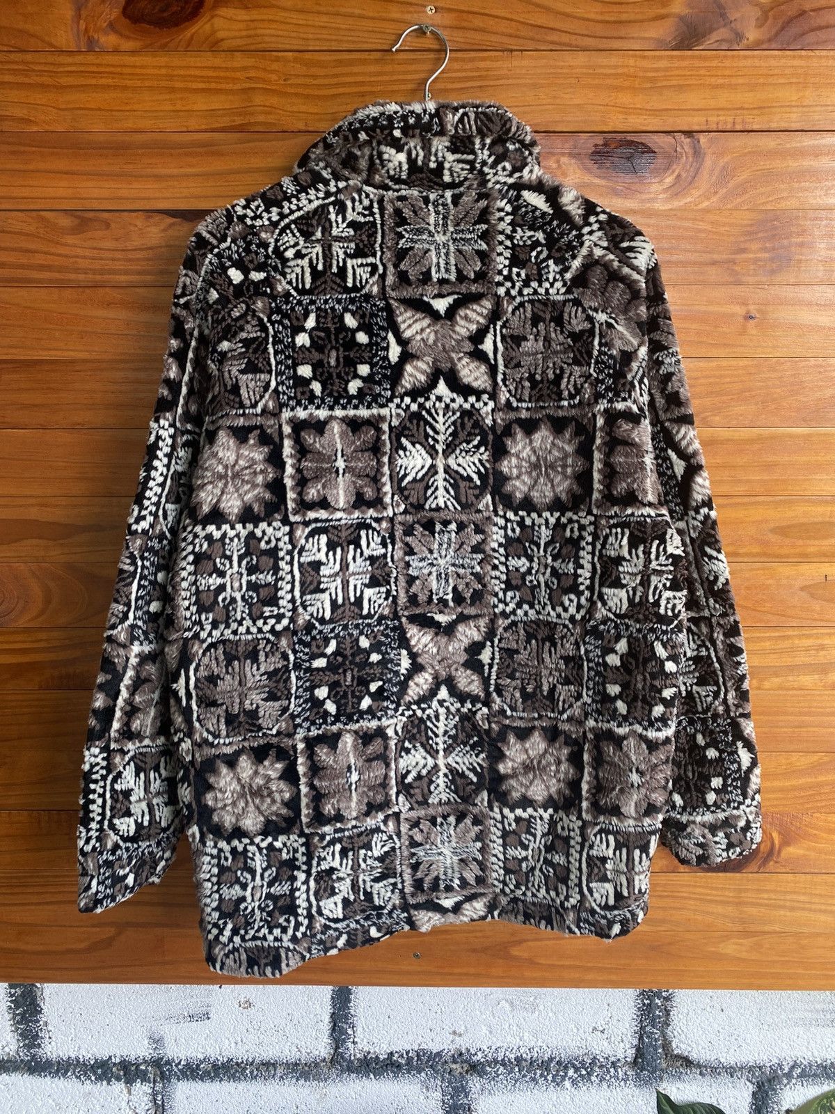 Vintage Vintage Back Fire Patterned Faux Fur Coat – Retro 90s Size US M / EU 48-50 / 2 - 10 Thumbnail