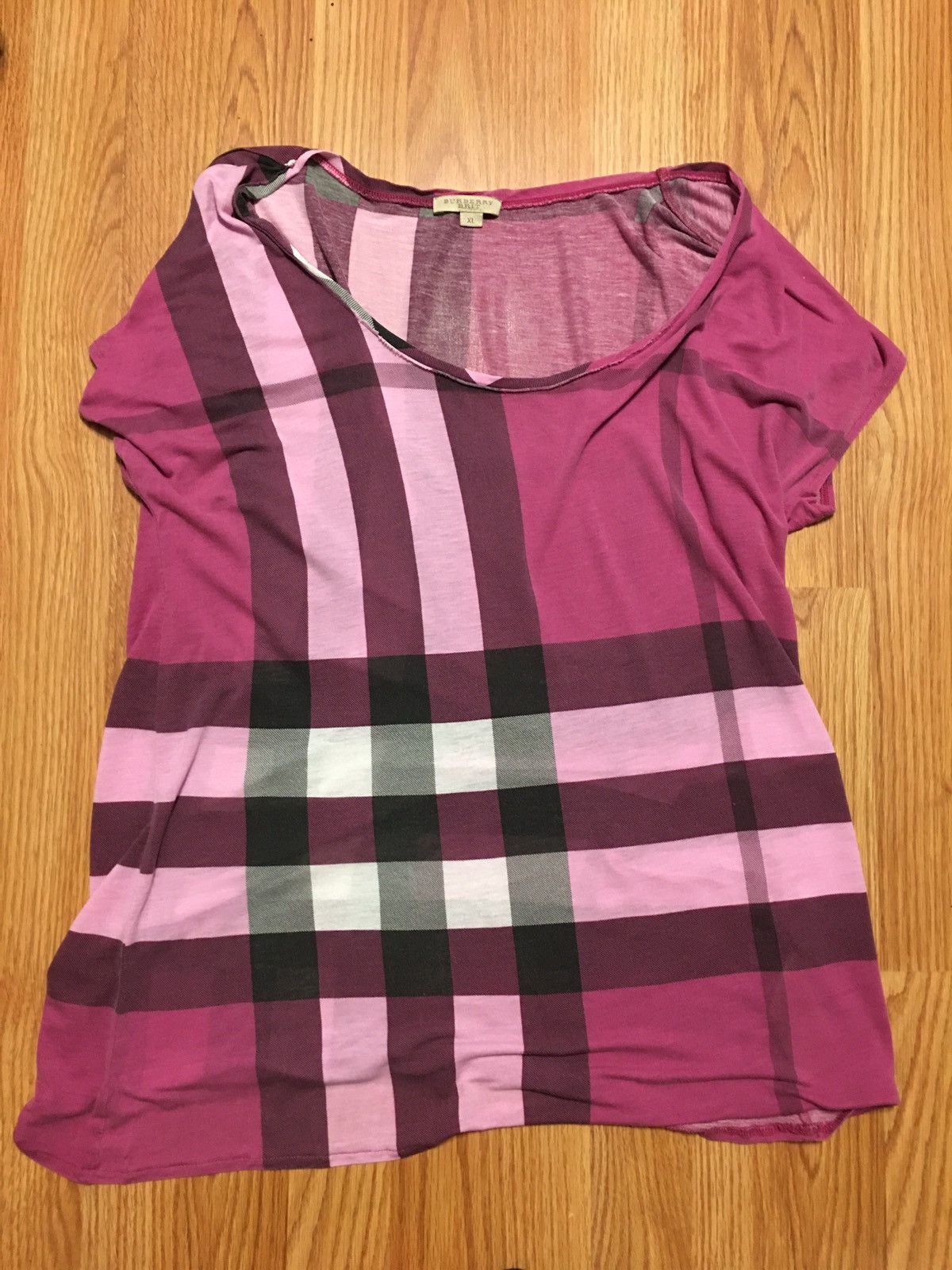 Burberry BURBERRY Brit Pink Womens T Shirt Size XL Size XL / US 12-14 / IT 48-50 - 6 Thumbnail