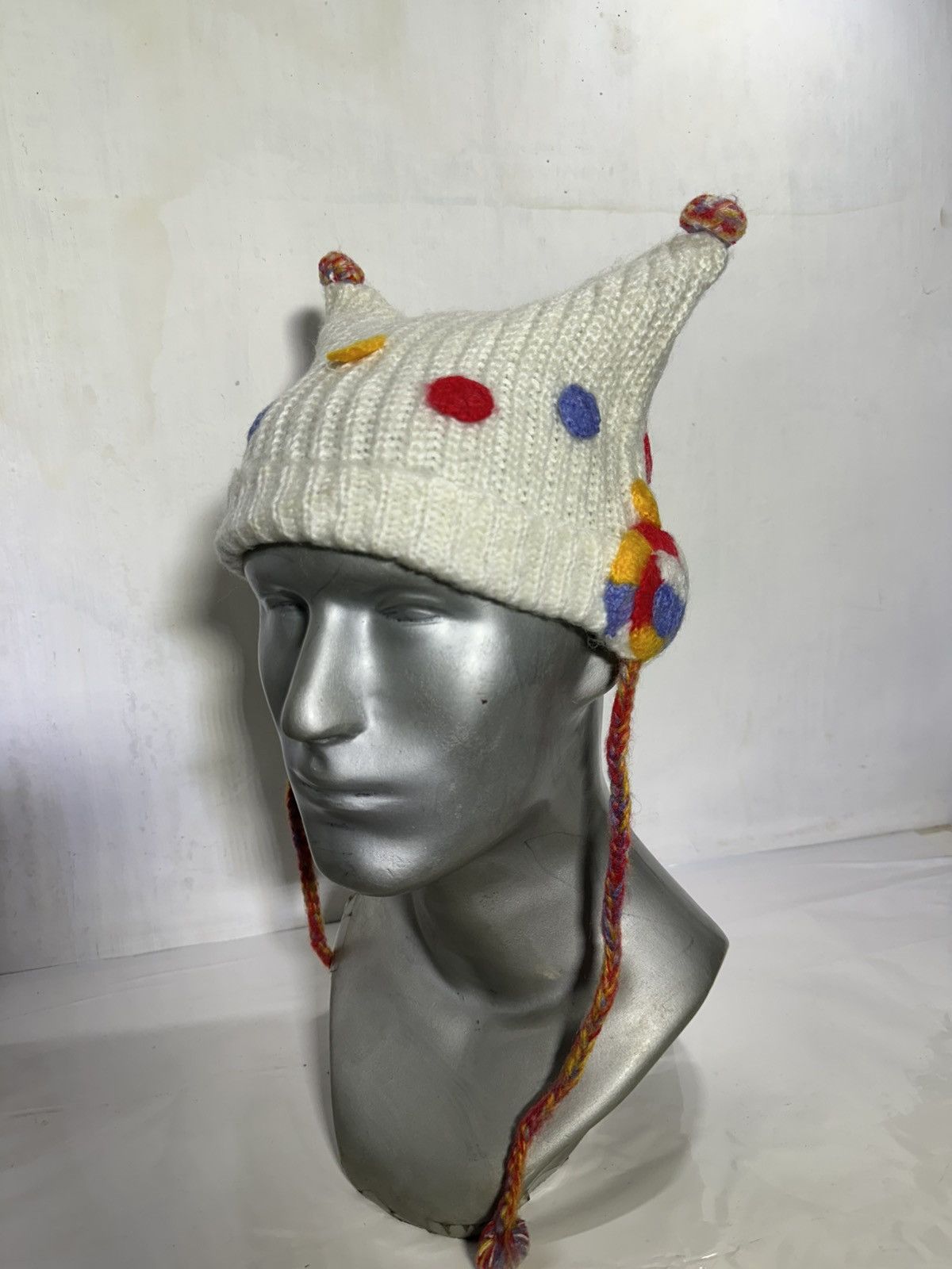 Handmade Unknown Japanese Horn Beanie hats Size ONE SIZE - 5 Thumbnail