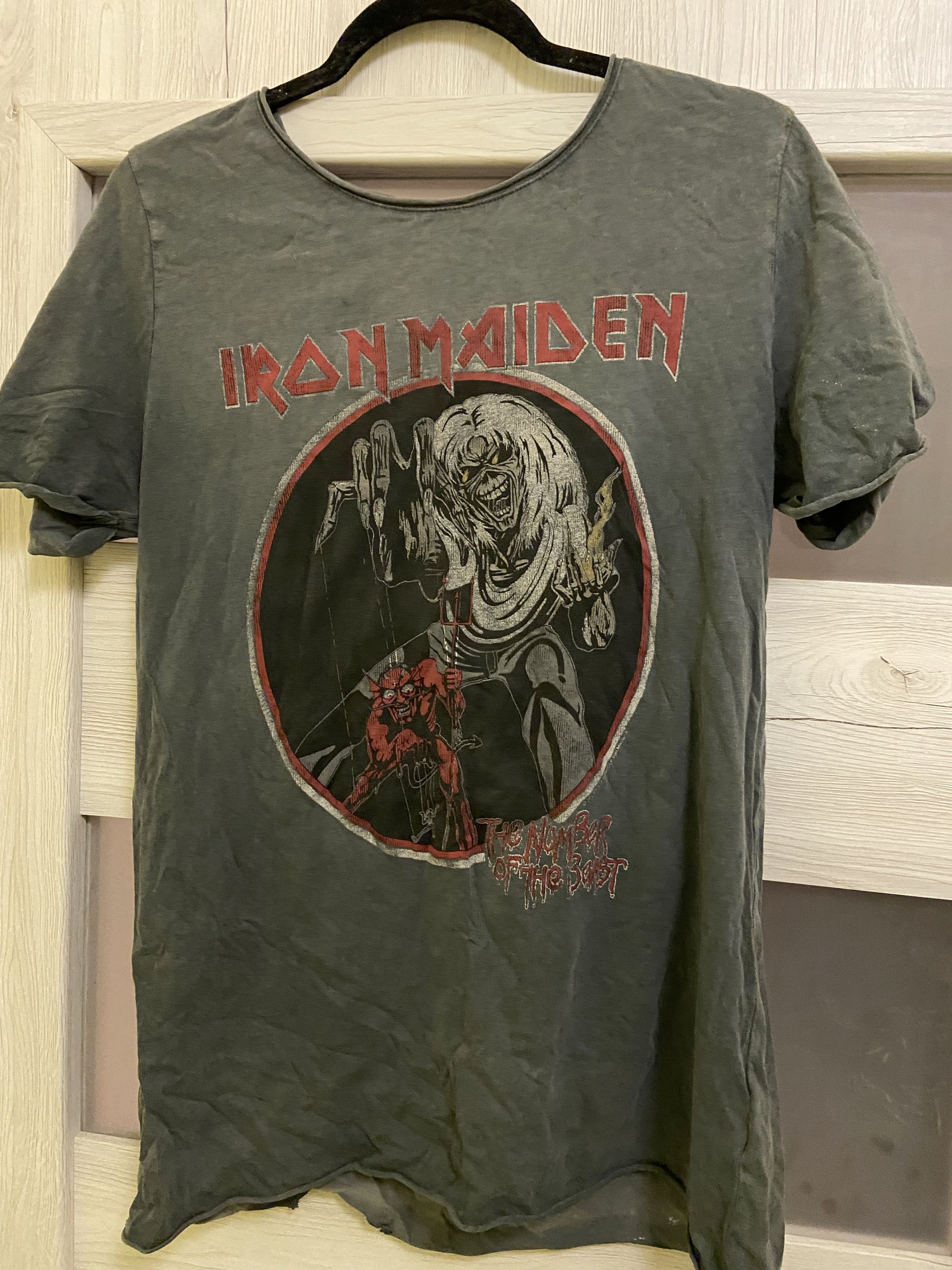 Divided Iron Maiden “The Number of the Beast” Vintage T-Shirt Size US S / EU 44-46 / 1 - 1 Thumbnail