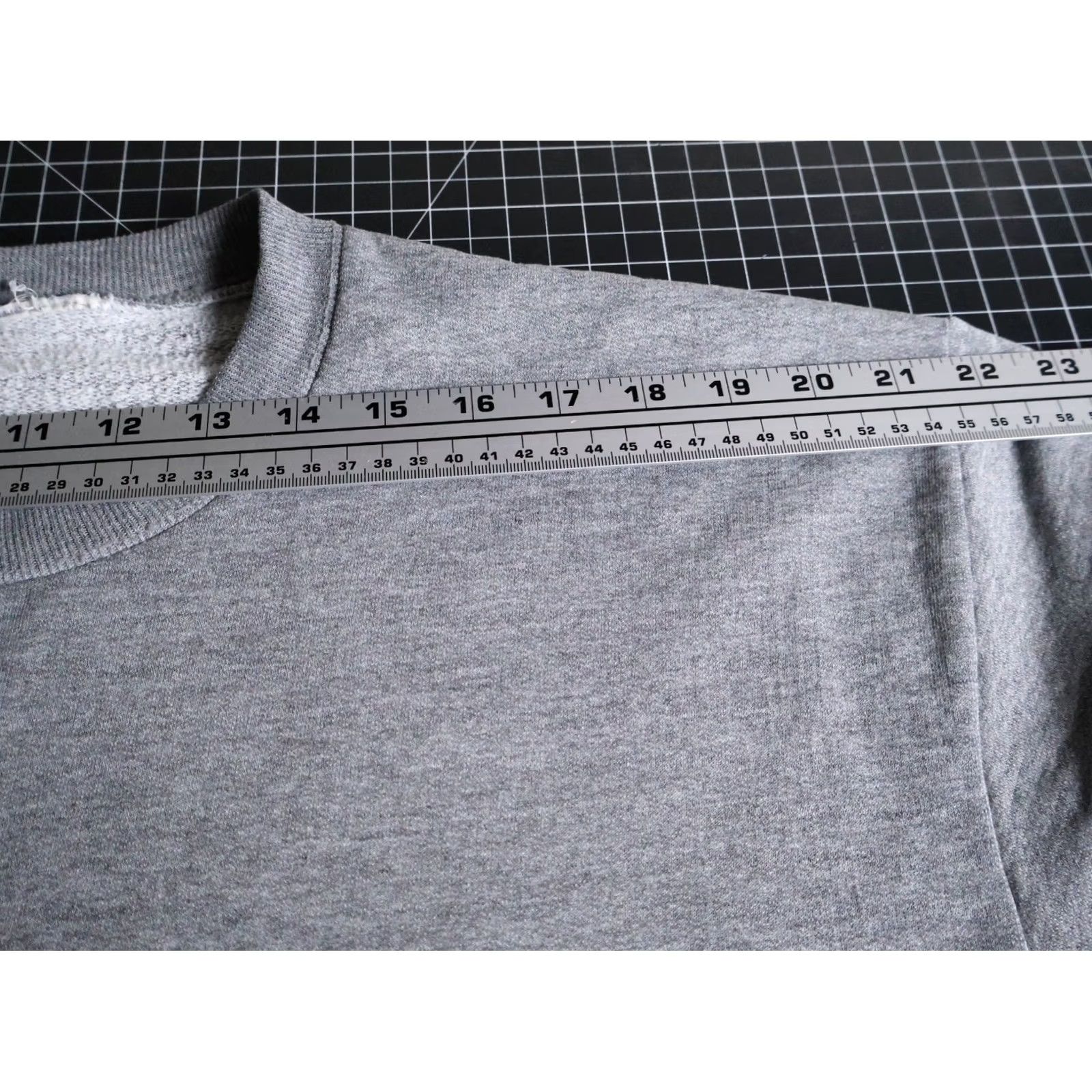 Vintage VINTAGE 90s Sweatshirt Mens Large Heather Gray Lightweight Pullover Crewneck Cotton Polyester Blank Regular Size US L / EU 52-54 / 3 - 7 Thumbnail