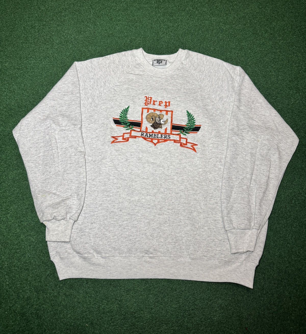 Vintage Cathedral Prep Ramblers Crewneck 90s Boxy 27x29 Sweatshirt Size US XXL / EU 58 / 5 - 1 Thumbnail