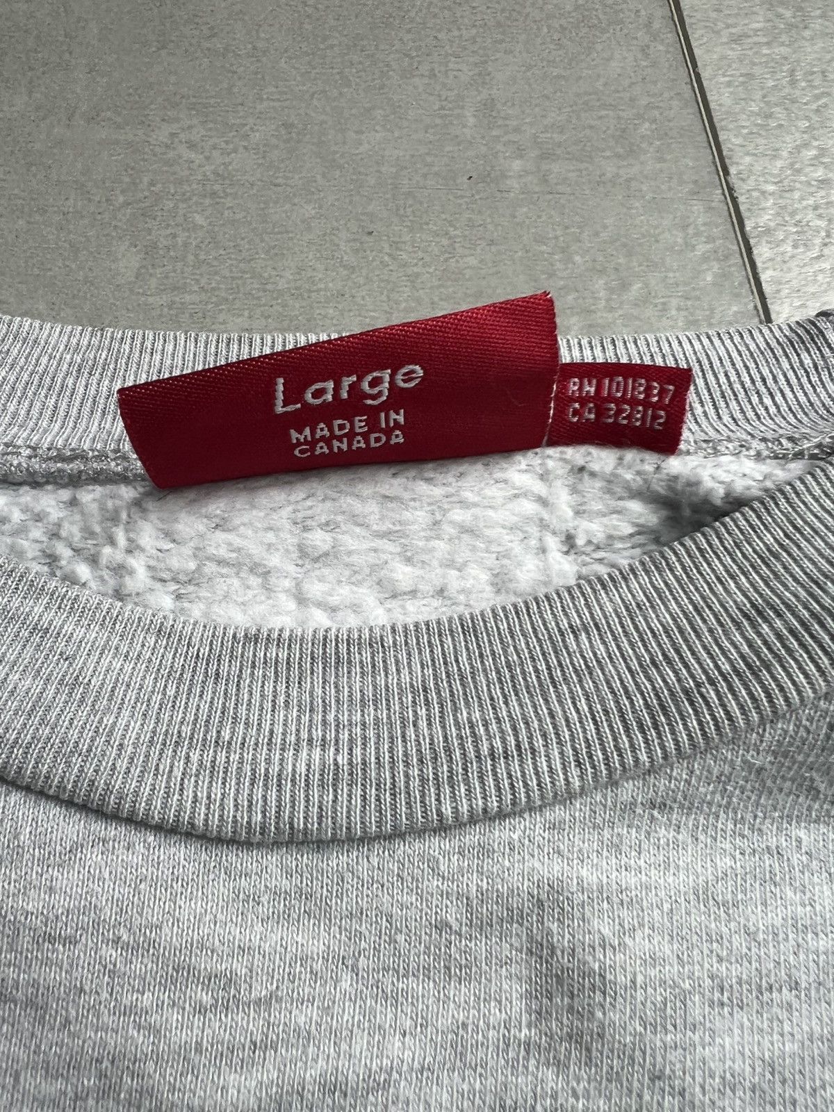 Supreme Vintage 90s/00s Supreme Script Logo Crewneck - piping Size US L / EU 52-54 / 3 - 5 Thumbnail