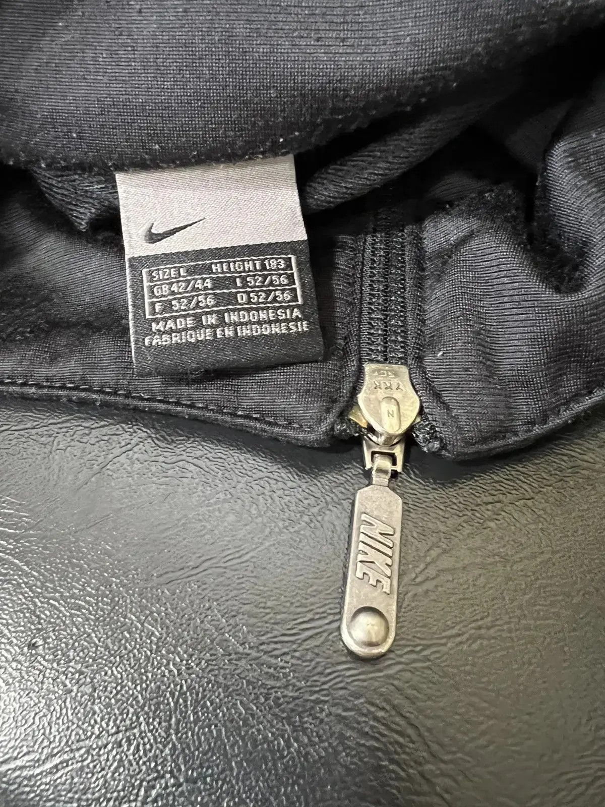 Nike × Vintage Vintage Nike full zip track top Size US L / EU 52-54 / 3 - 3 Thumbnail