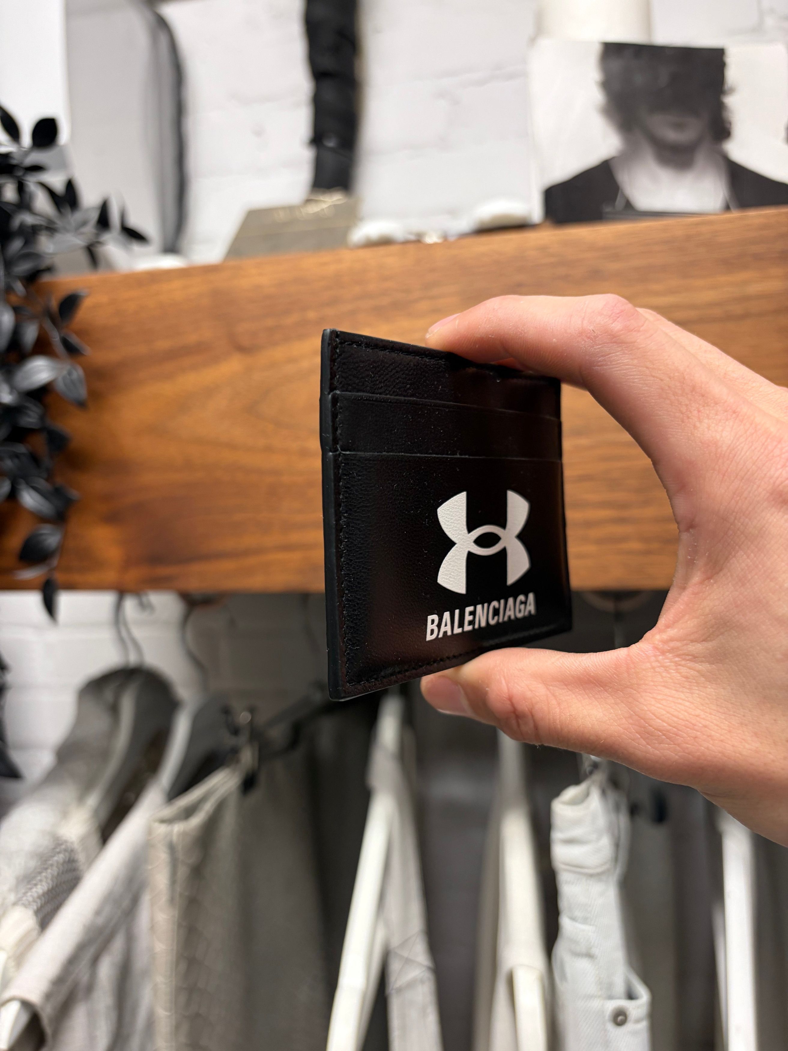 Balenciaga SS2025 Balenciaga x Under Armour Leather Cardholder Wallet Size ONE SIZE - 2 Thumbnail
