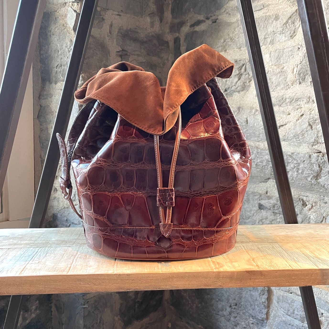 Gucci Gucci Vintage Cognac Brown Alligator Bucket Bag Size ONE SIZE - 5 Thumbnail