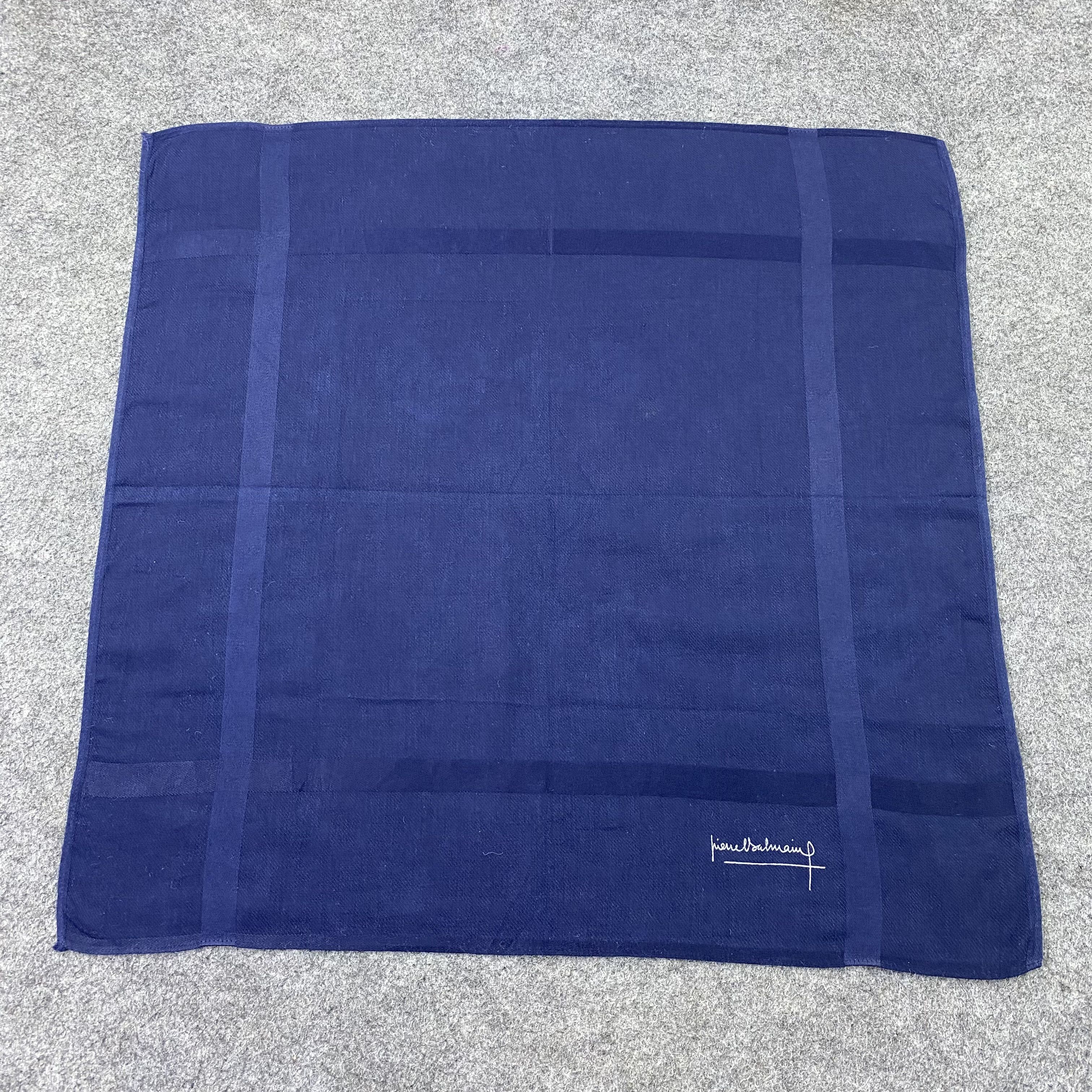 Pierre Balmain Pierre Balmain Handkerchief / Bandana / Neckerchief-B1344 Size ONE SIZE - 3 Thumbnail
