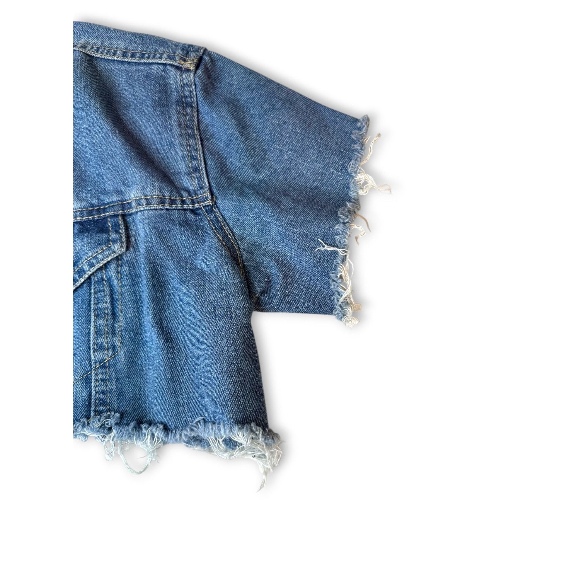 Almost Famous Crave Fame Denim Crop Jacket Distressed Hem Lace-Up Back Siz Size S / US 4 / IT 40 - 6 Thumbnail