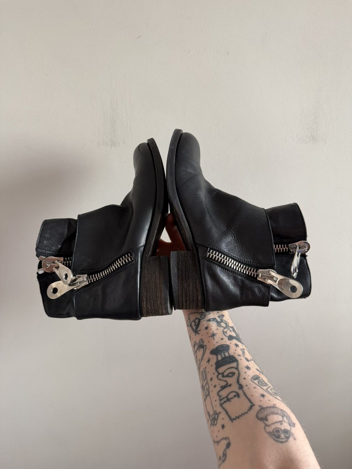 Vintage Vintage Italian Leather Zip Boots Size US 9 / IT 39 - 2 Thumbnail