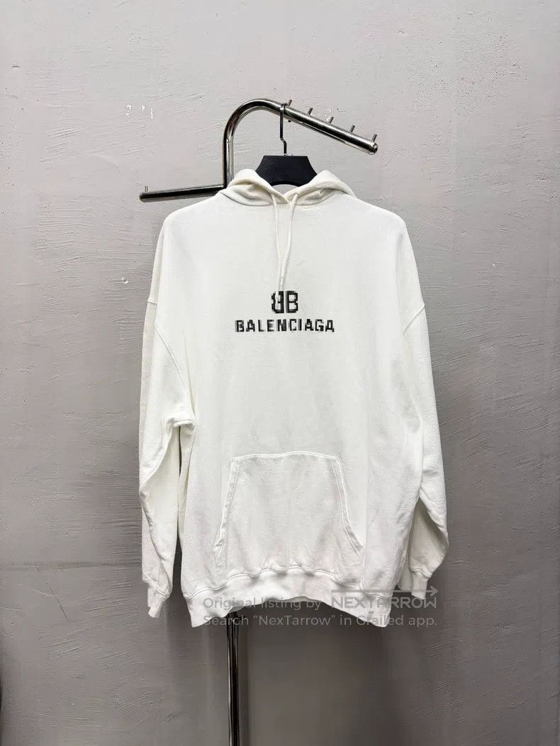 Balenciaga Balenciaga White hooded sweatshirt, size XS Size US XS / EU 42 / 0 - 1 Thumbnail