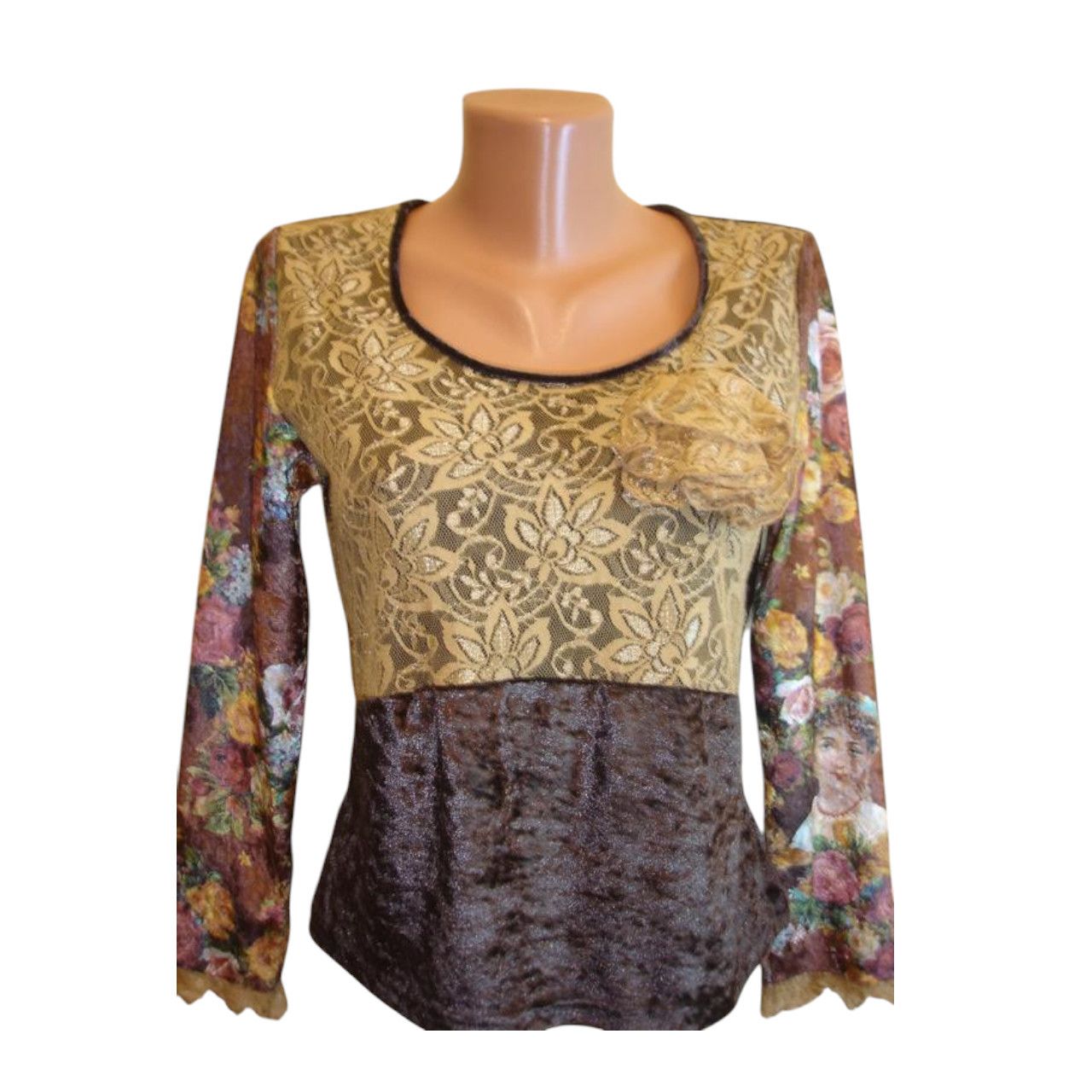 Brown lace longsleeve sz M velour brand Melrose