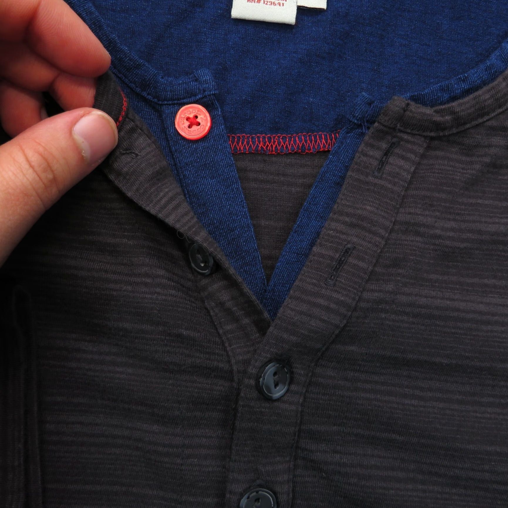 Carbon2Cobalt Carbon 2 Cobalt Shirt Mens XL Gray Henley Long Sleeve Stripe Double Layer Knit Size US XL / EU 56 / 4 - 3 Thumbnail