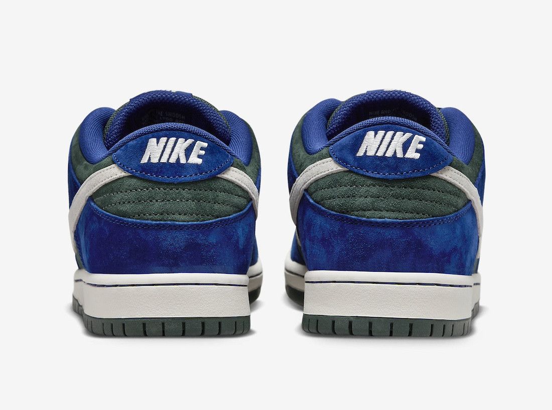 Nike Nike SB Dunk Low Pro Deep Royal Blue - HF3704 400 7.5/9w Size US 10 / EU 43 - 5 Thumbnail