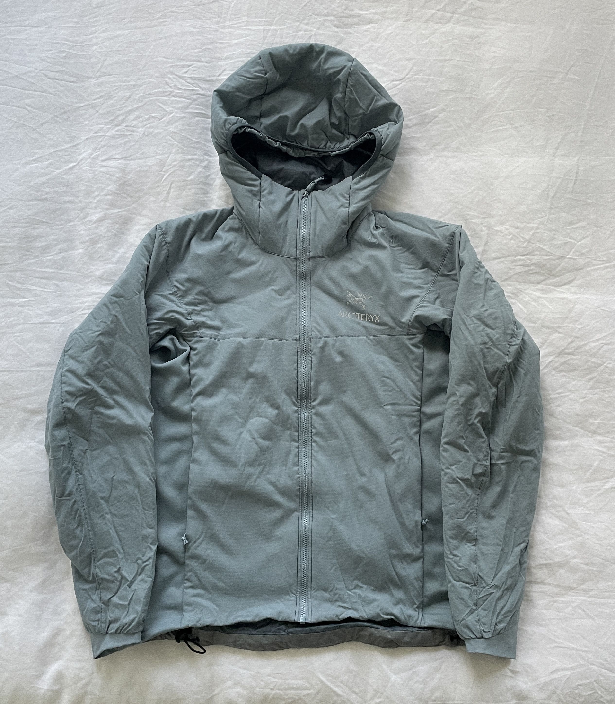 image of Arcteryx Atom Lt Hoody in Robotica, Men's (Size XS)