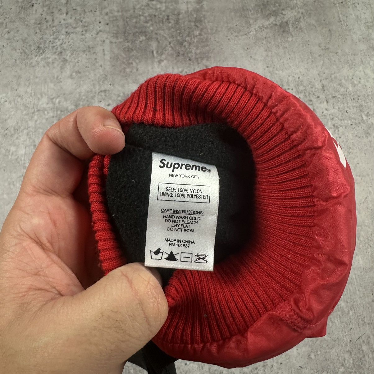 Supreme Vintage Supreme Big Logo Hand Warmer Size ONE SIZE - 8 Thumbnail
