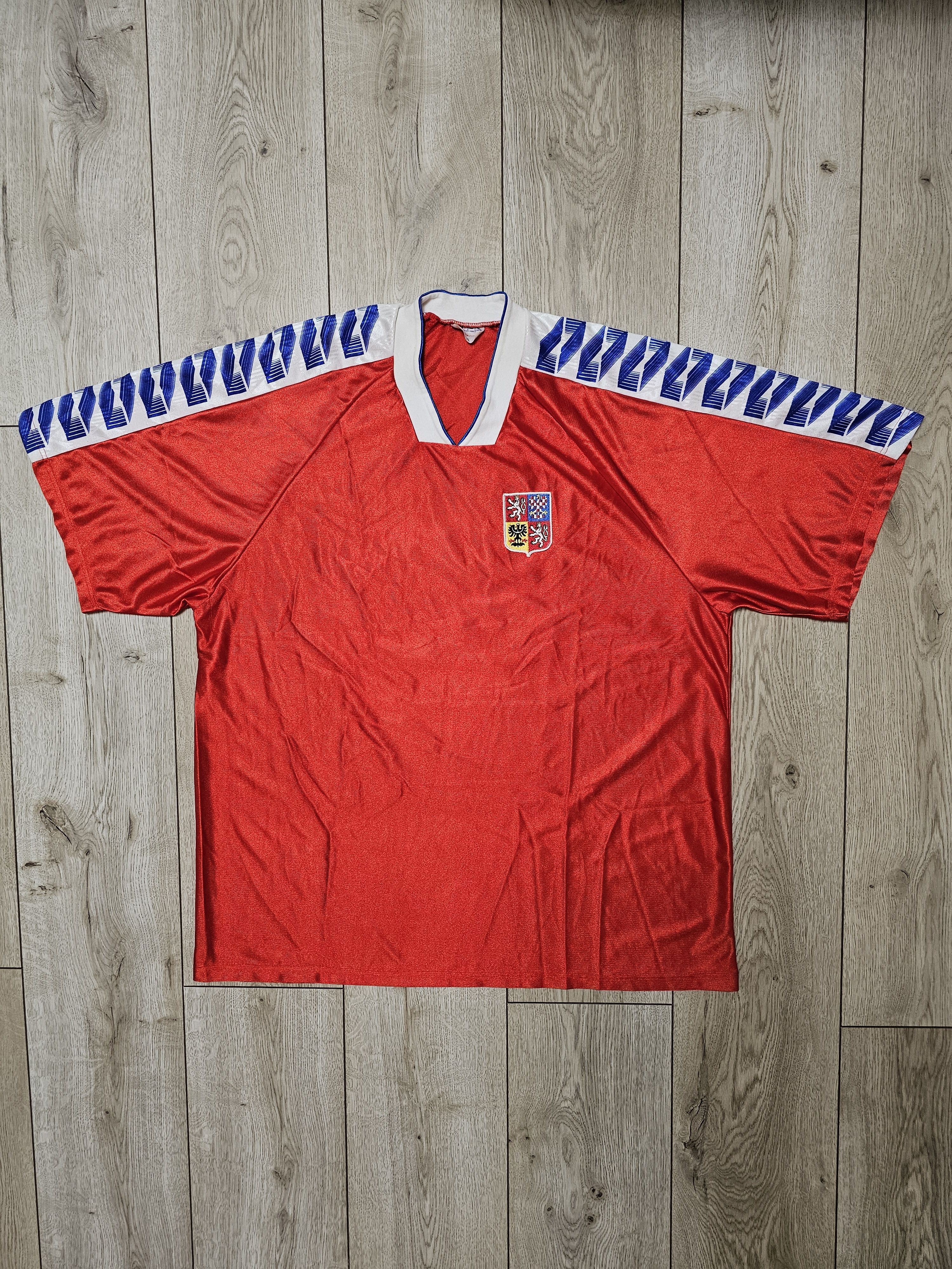 Vintage CZECH REPUBLIC VINTAGE 90s FOOTBALL SHIRT SOCCER JERSEY Size US XL / EU 56 / 4 - 1 Thumbnail
