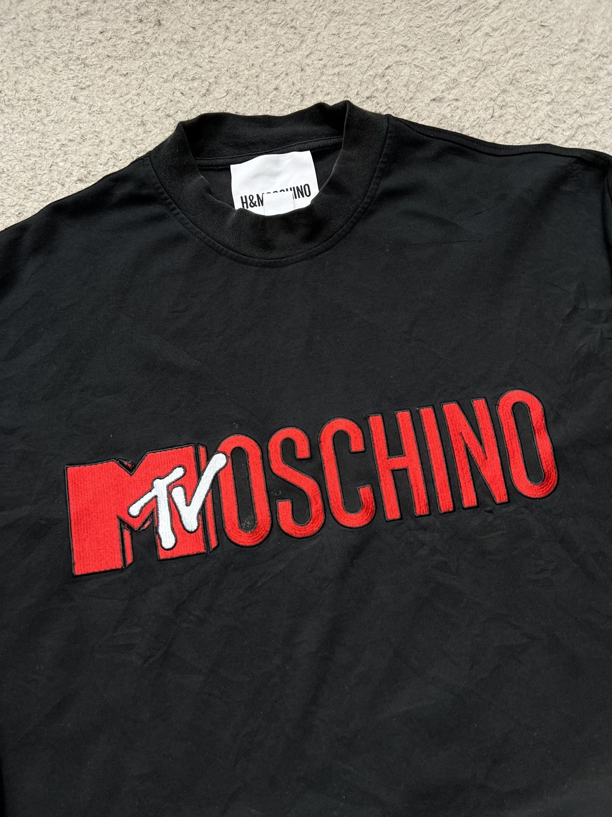 Moschino Oversize Sweatshirt Moschino MTV Black Big Logo Size S / US 4 / IT 40 - 2 Thumbnail