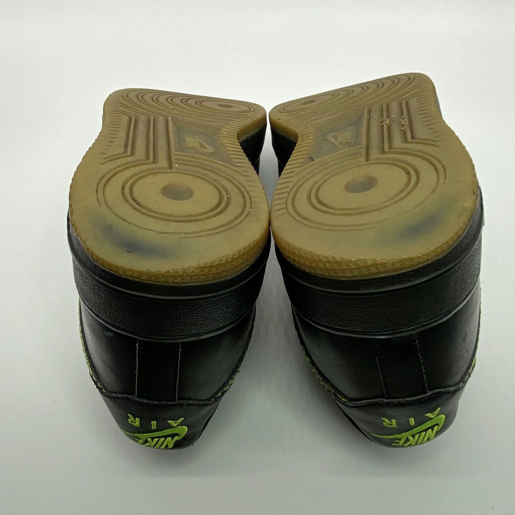 Nike VINTAGE Nike Air Force 1 '07 BLACK/BLACK-VOLT 315122-002 MENS OG AF1 RETRO '82 Shoes Size US 9 / EU 42 - 7 Thumbnail