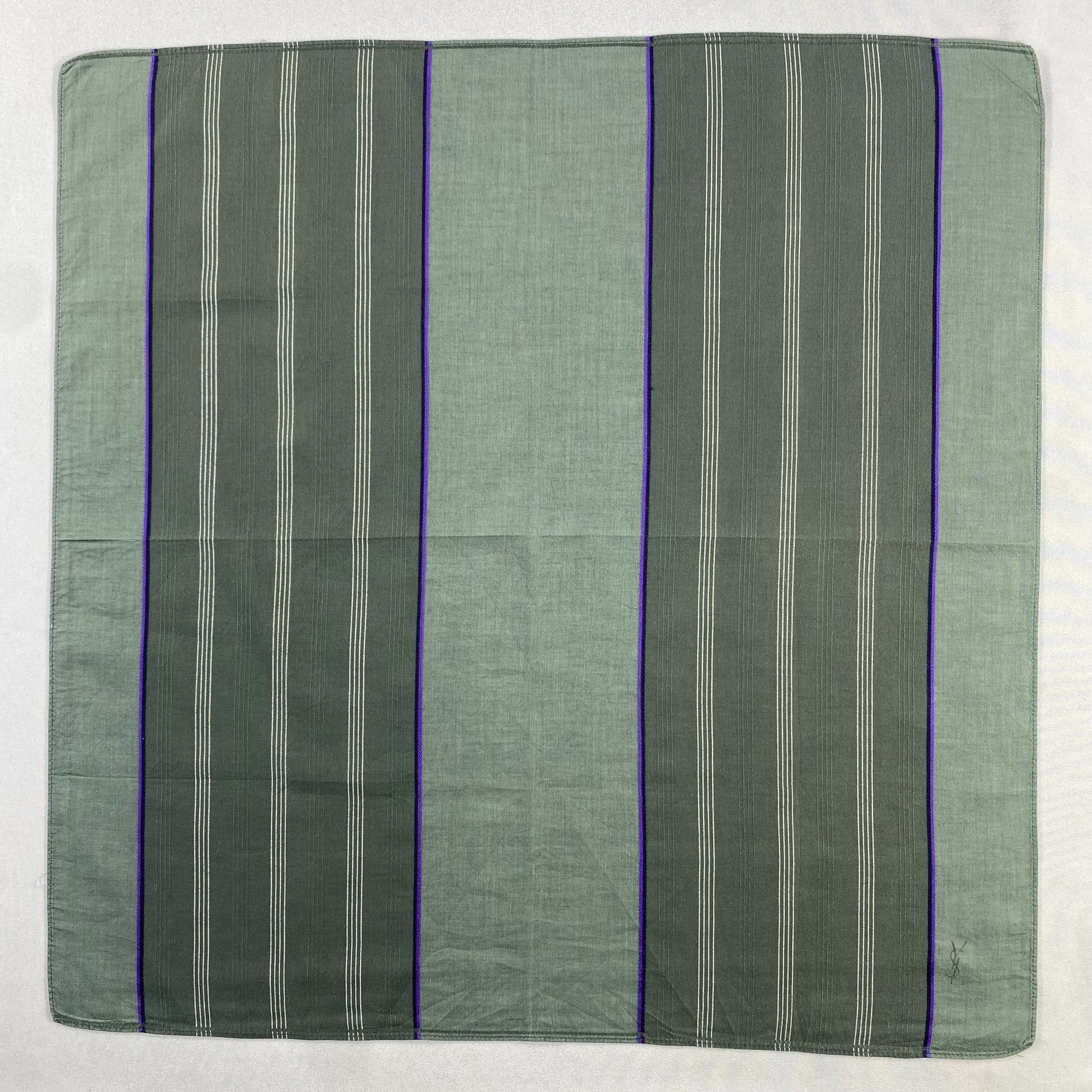Vintage Yves Saint Laurent Handkerchief / Neckerchief-P1086 Size ONE SIZE - 1 Thumbnail