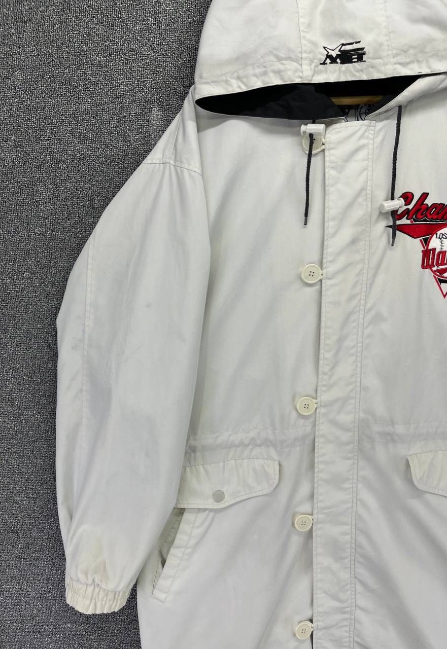 Japanese Brand Vintage Bayleaf Walker Champions Walrus Los Angeles Jacket Size US L / EU 52-54 / 3 - 10 Thumbnail
