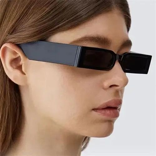 WT02 Retro Classic Black Sunglasses Size ONE SIZE - 6 Thumbnail