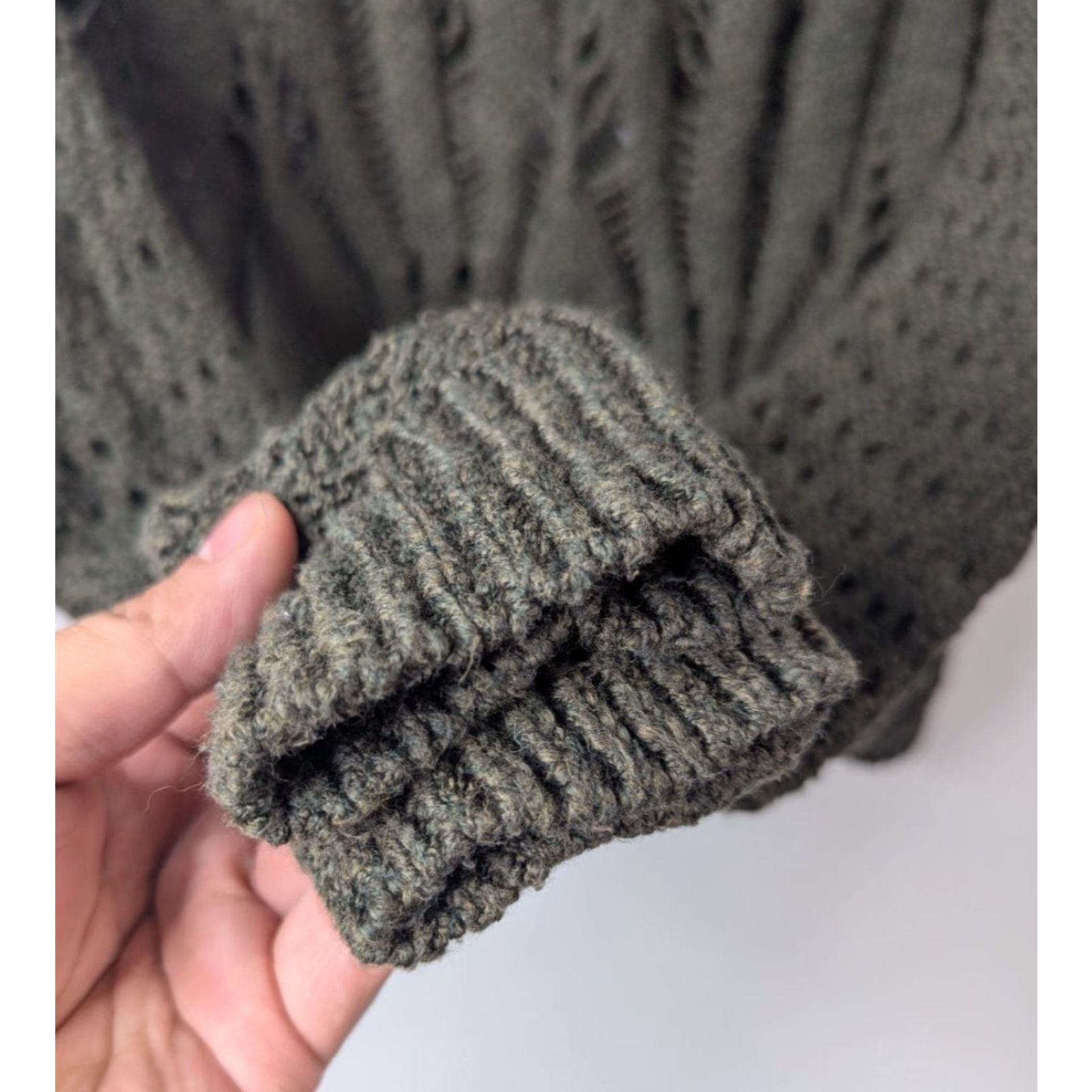 American Eagle Outfitters American Eagle Outfitters Women's Green Open Knit Crochet Coastal Sweater Large Size L / US 10 / IT 46 - 3 Thumbnail