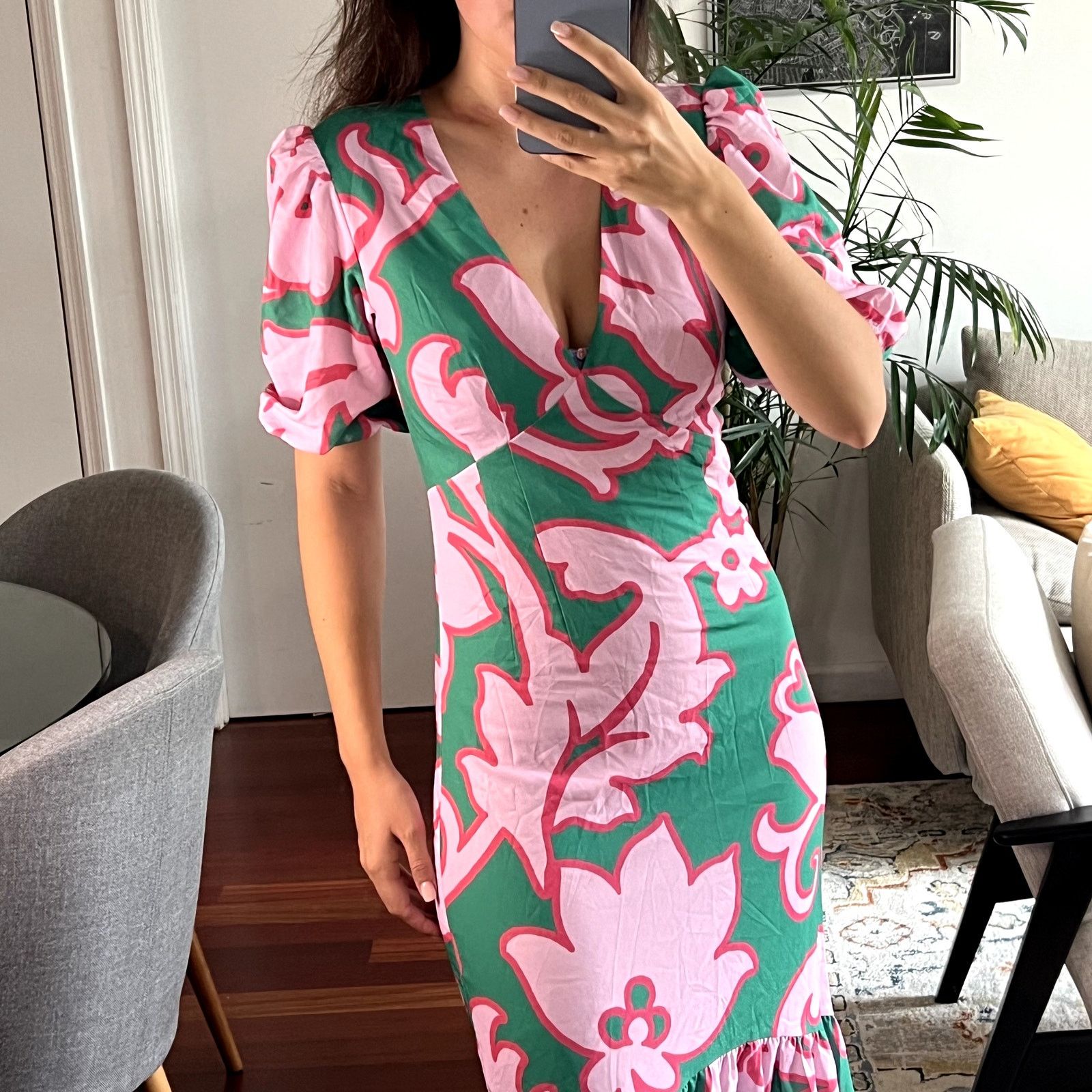 RHODE Rhode Ester Dress in Take It Easy Midi dress size 0 green Size XS / US 0-2 / IT 36-38 - 4 Thumbnail