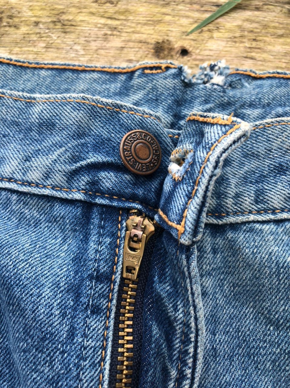 Levi's × Vintage Vintage Levi's 620 Denim Jeans Size US 37 - 6 Thumbnail