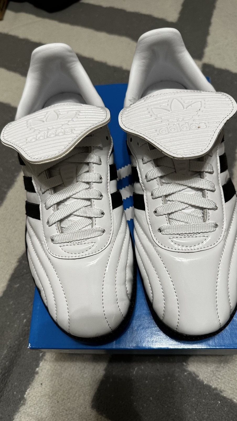 Adidas Adidas Samba LT White 'Patent' Size 9 Men's/10 Women Size US 9 / EU 42 - 2 Thumbnail