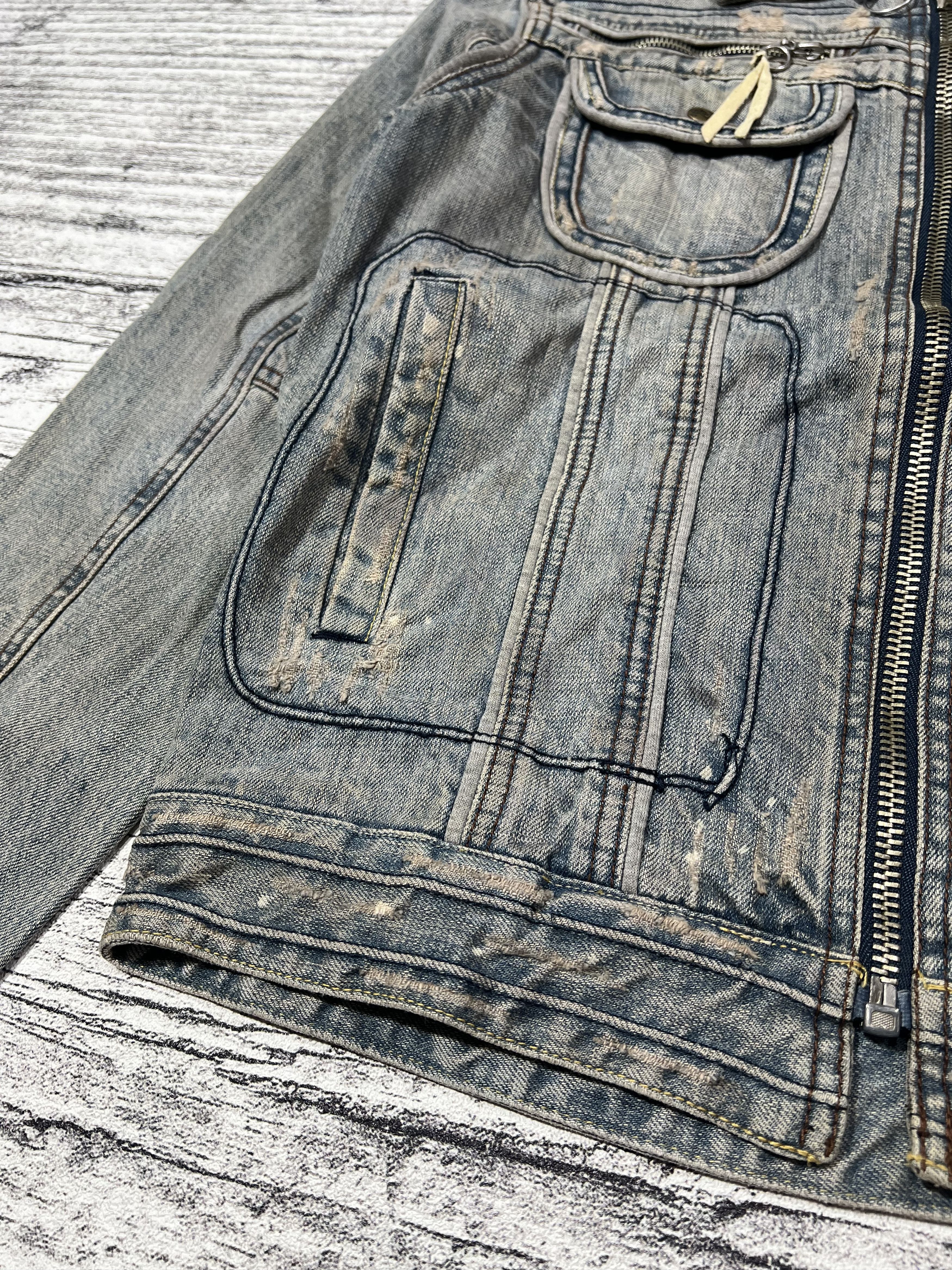 Japanese Brand 2000s Archival Ripped Trucker Jeans y2k Lgb Ifsixwasnine Size US S / EU 44-46 / 1 - 3 Thumbnail