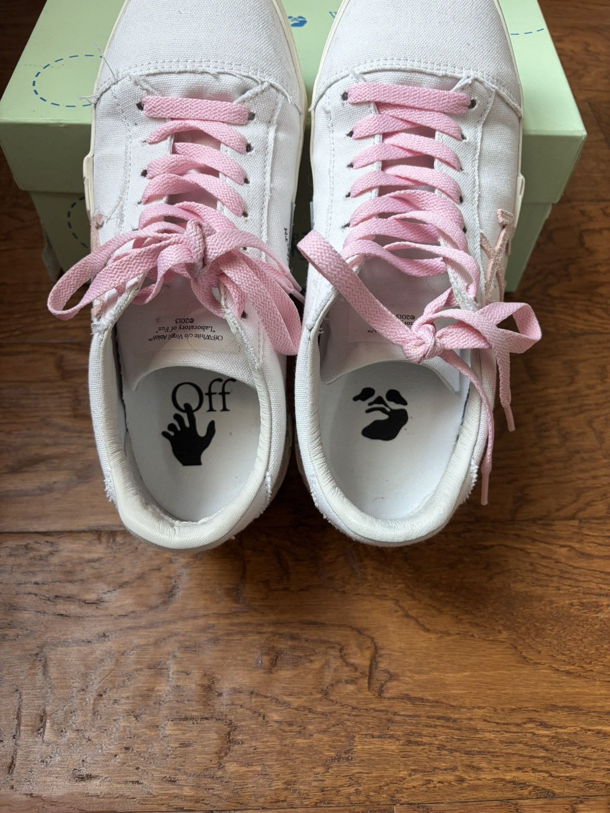 Off-White Off-White Volcanized Low White Pink Size US 8 / EU 41 - 9 Thumbnail