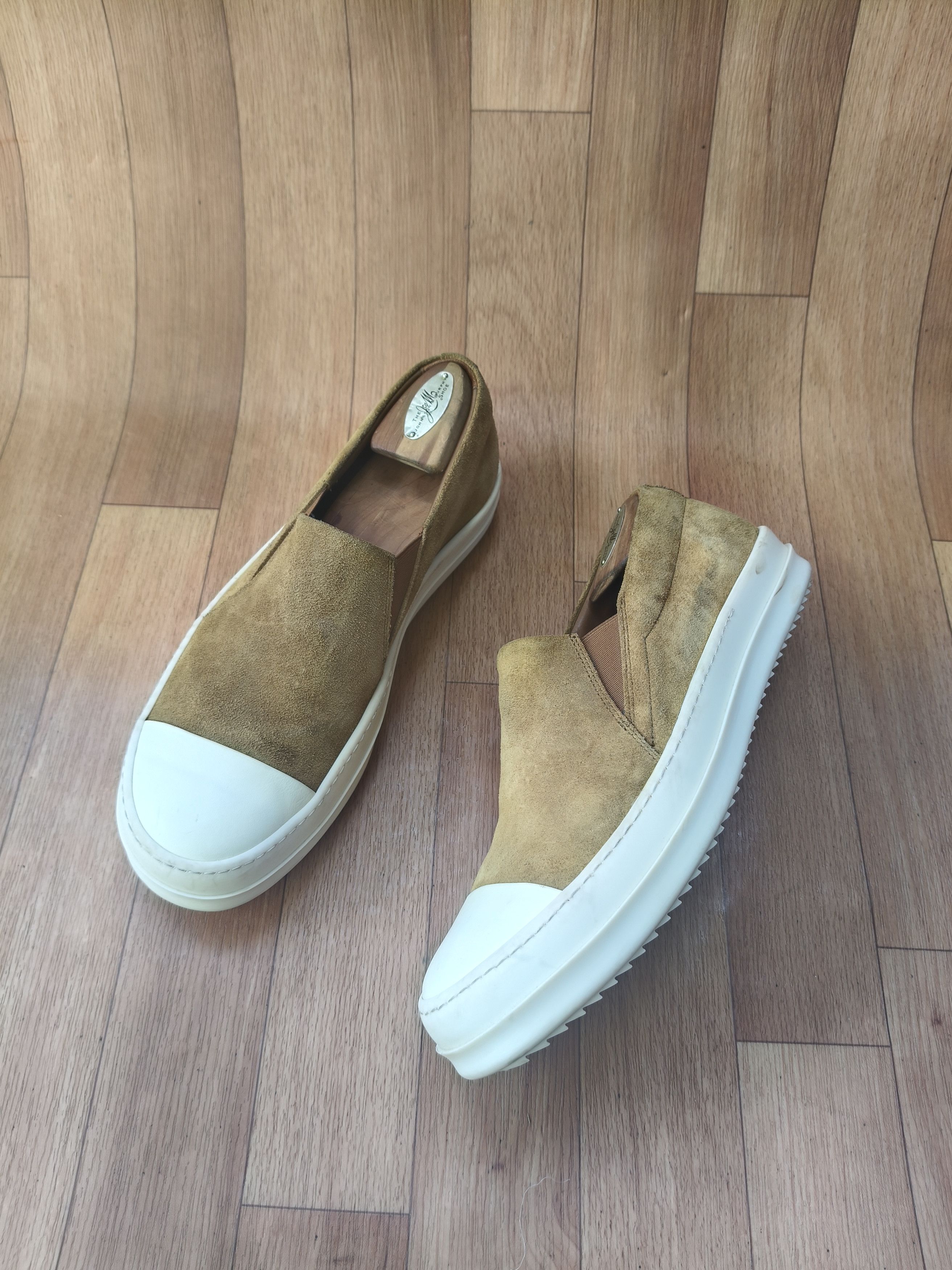 Rick Owens Rick Owens tan suede mainline boat Size US 10 / EU 43 - 4 Thumbnail