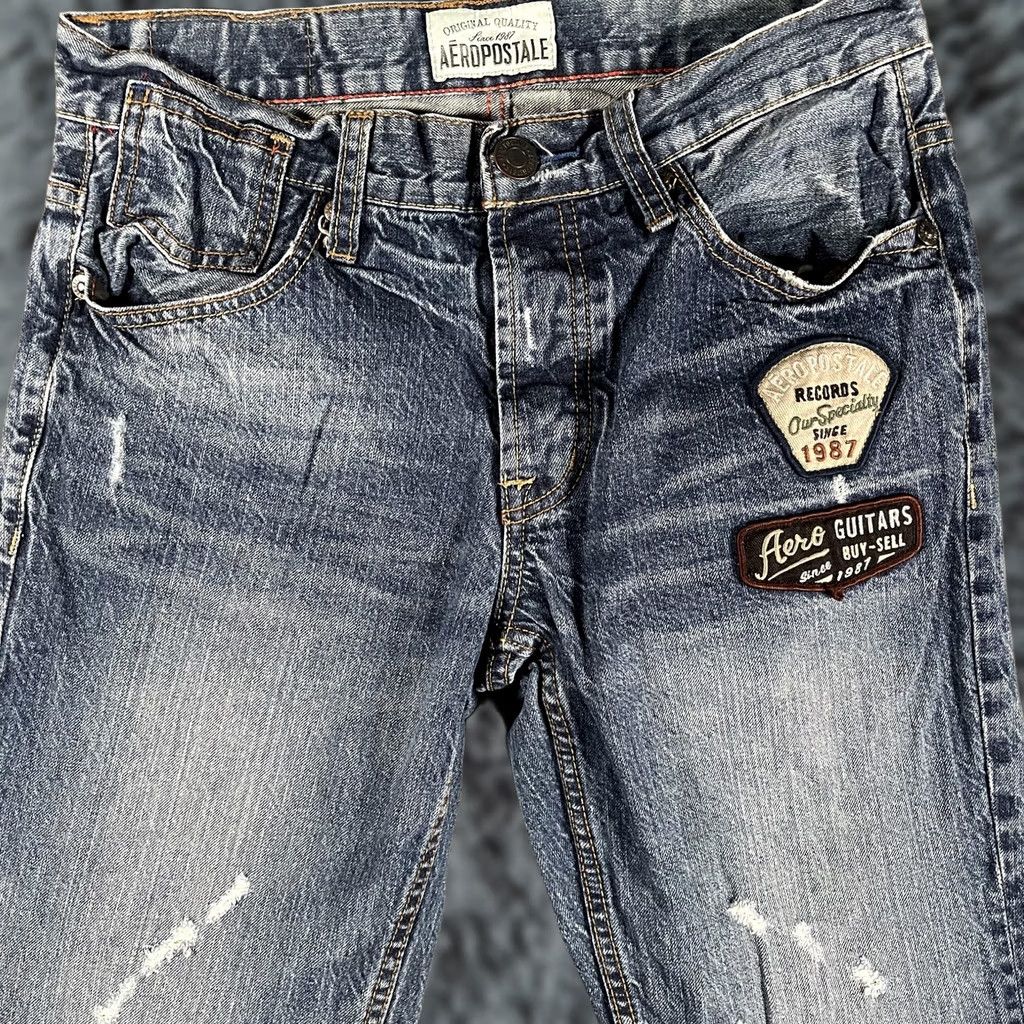 Vintage Aéropostale Essex Jeans Mens 29x30 Blue Denim Distressed Music Patch Straight Leg Casual Rock Mens Size US 29 - 1 Thumbnail